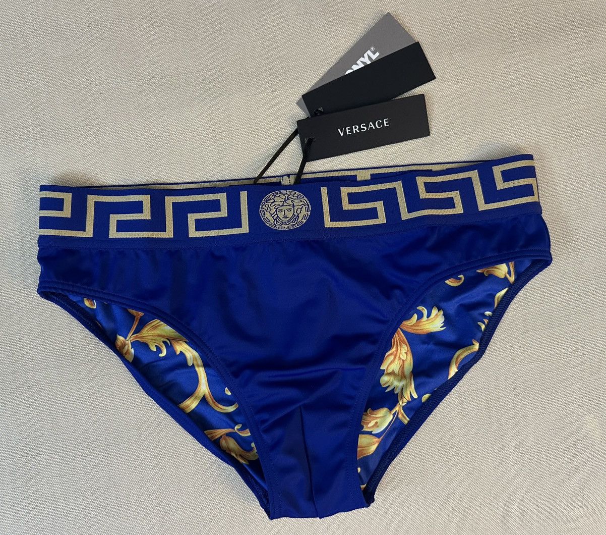 Versace Versace swimwear Size US 33 - 5 Thumbnail