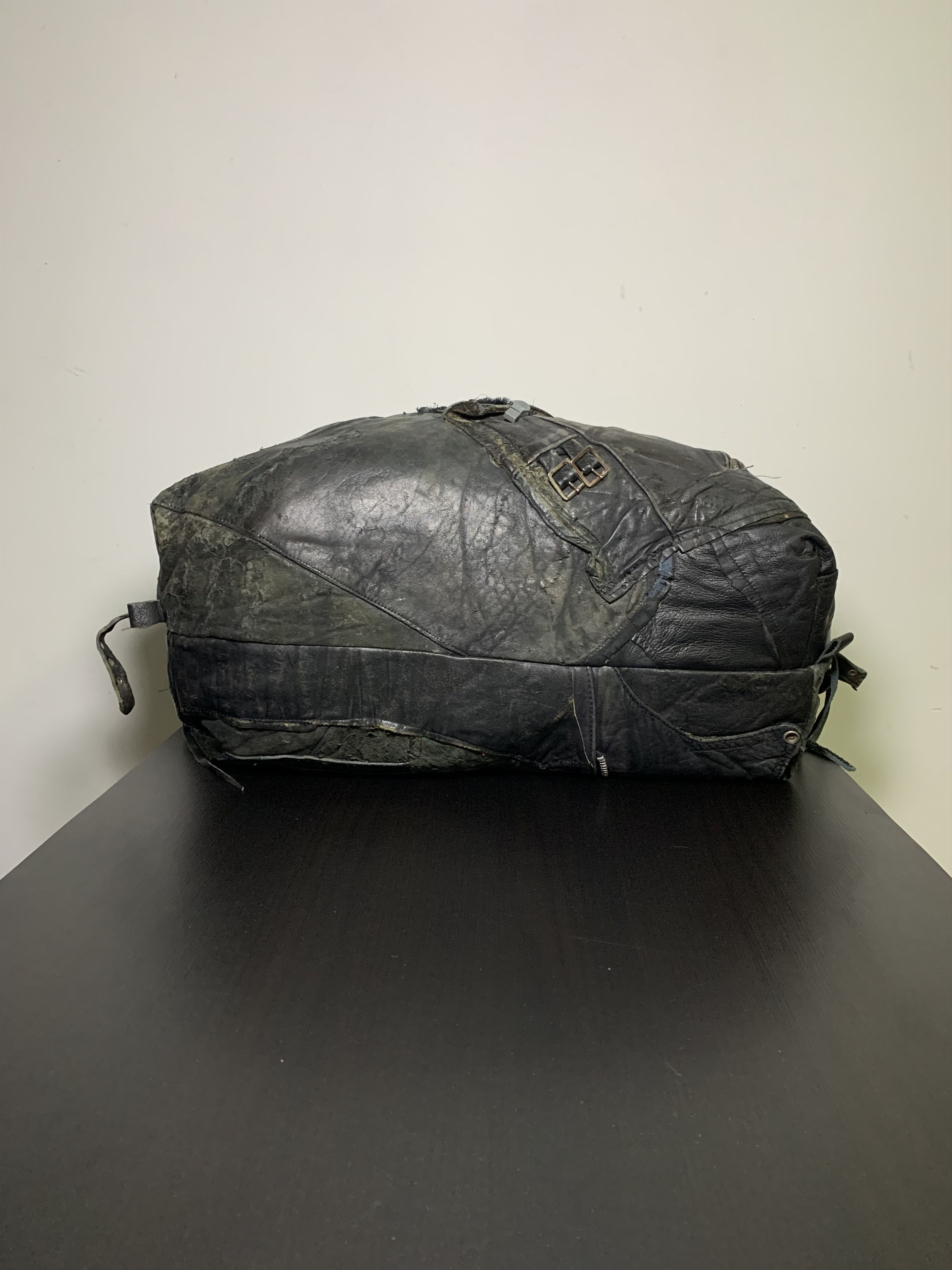Vinti Andrews Vinti Andrews Reconstructed Leather Jacket Travel Bag Size ONE SIZE - 14 Thumbnail