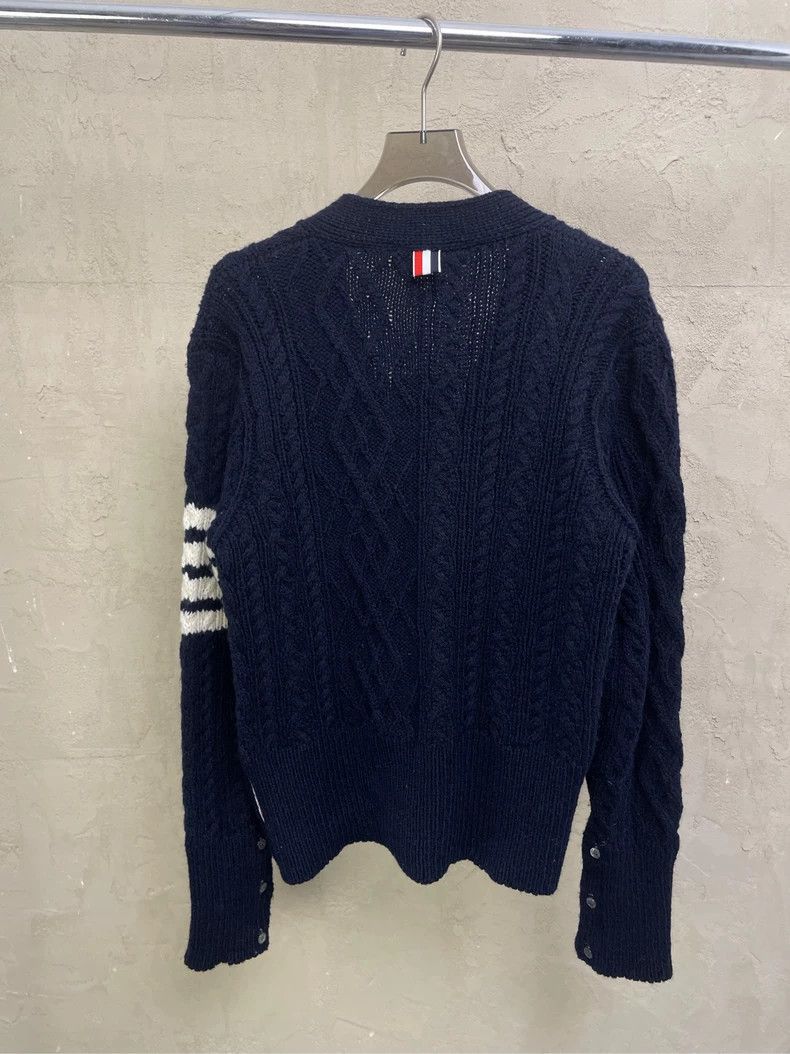 Thom Browne Thom browne Dark blue four-striped thick wool horsehair car Size US M / EU 48-50 / 2 - 3 Thumbnail
