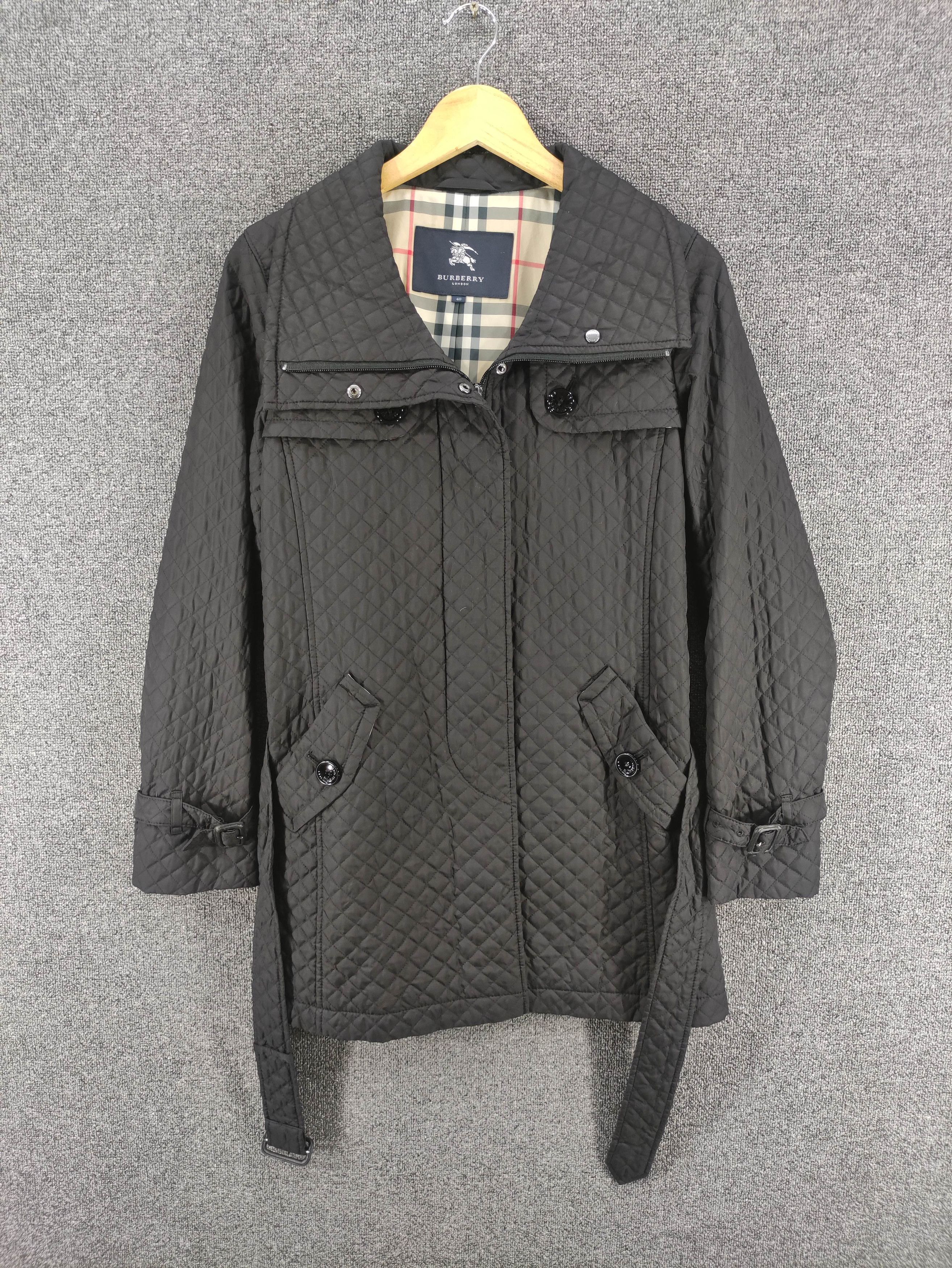 Vintage Burberry London Quilted Belted Jacket Zipper