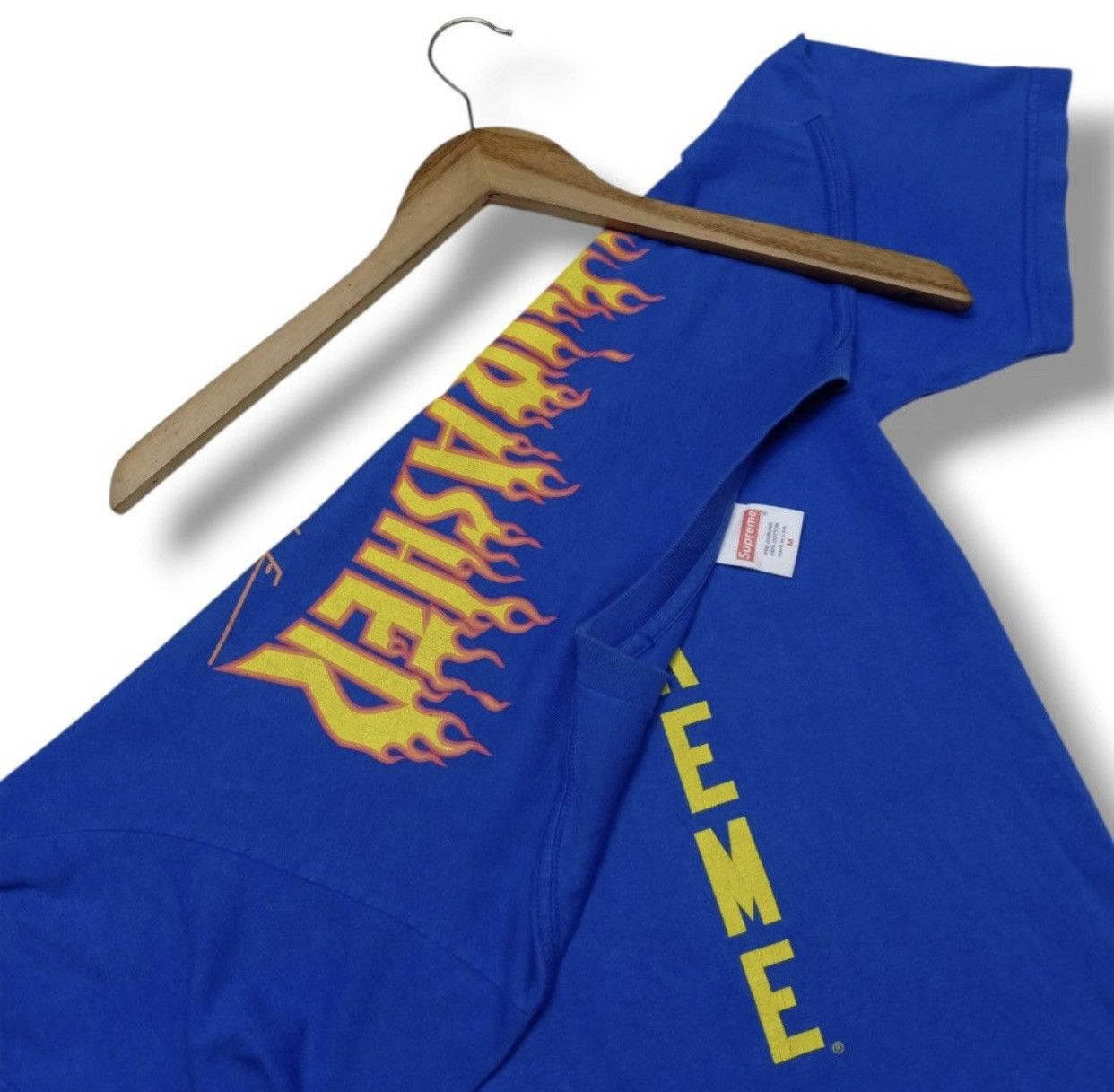 Supreme × Thrasher FIRE 🔥 Supreme x Trasher MAGAZINE FLAME DESIGN Size US M / EU 48-50 / 2 - 2 Thumbnail