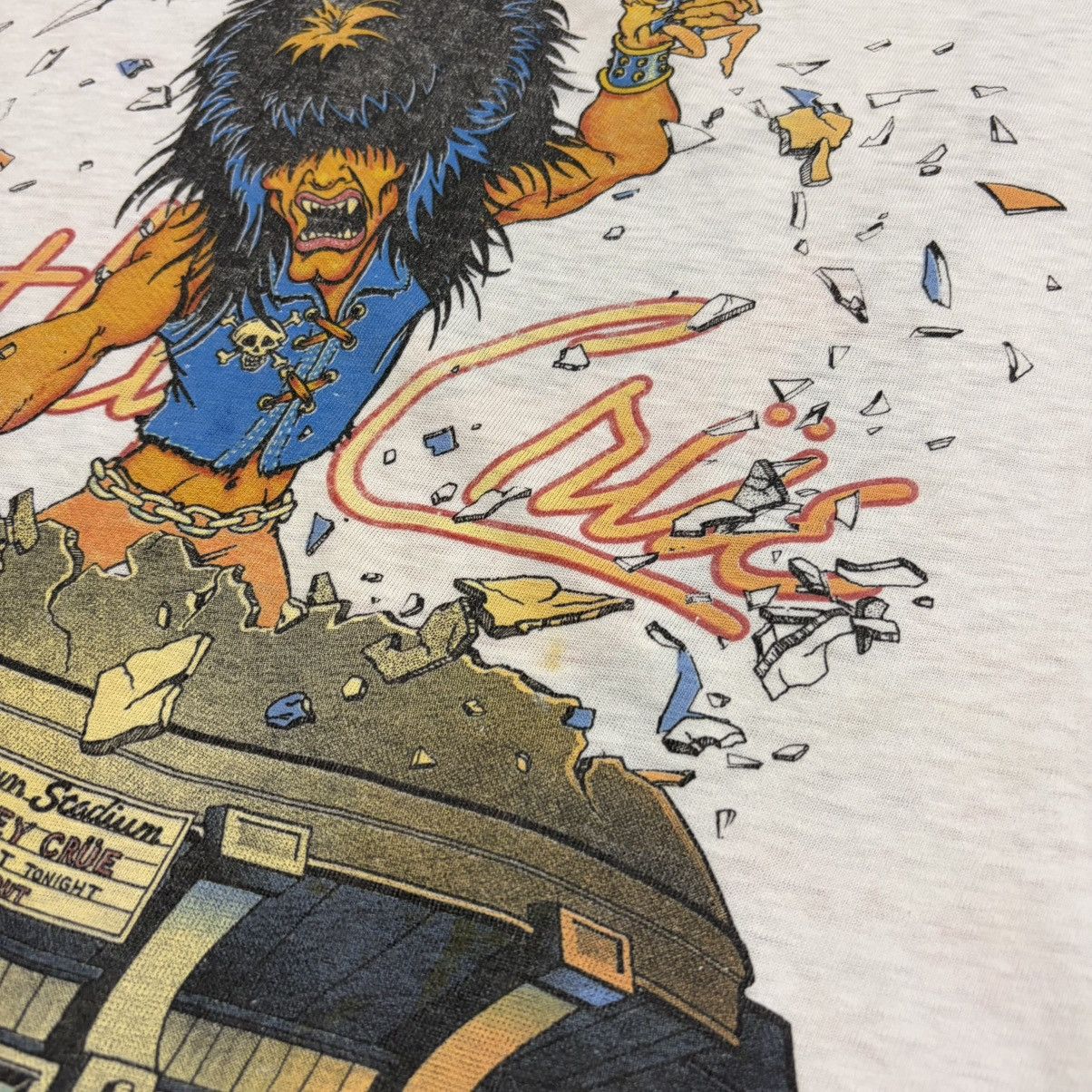 Band Tees Vintage 80s Motley Crue Band T shirt New York Tour Rock 1987 Size US XL / EU 56 / 4 - 10 Thumbnail