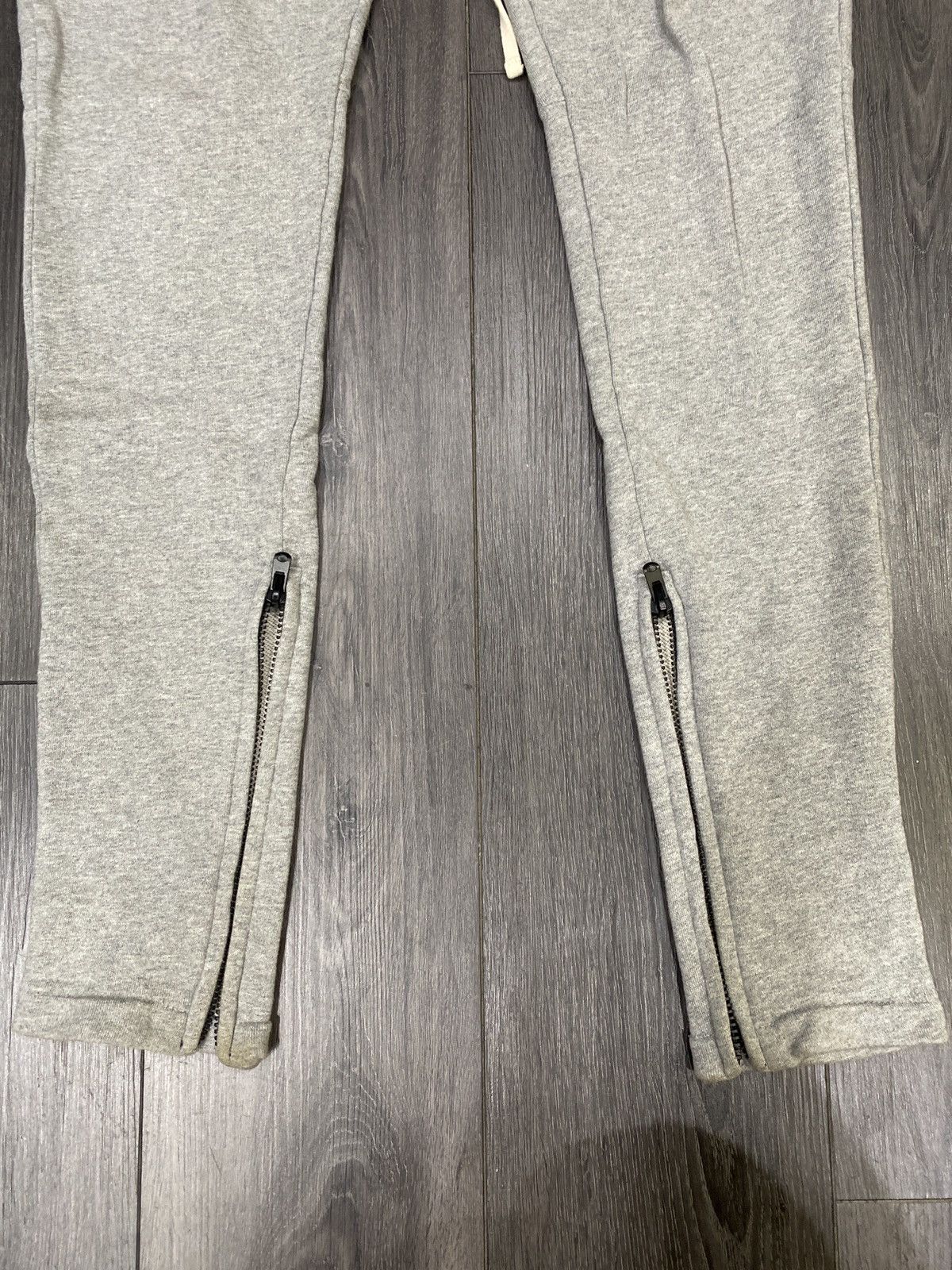 Essentials × Fear of God Fear of God Essentials Gray Sweatpants Sz M Size US 30 / EU 46 - 4 Thumbnail