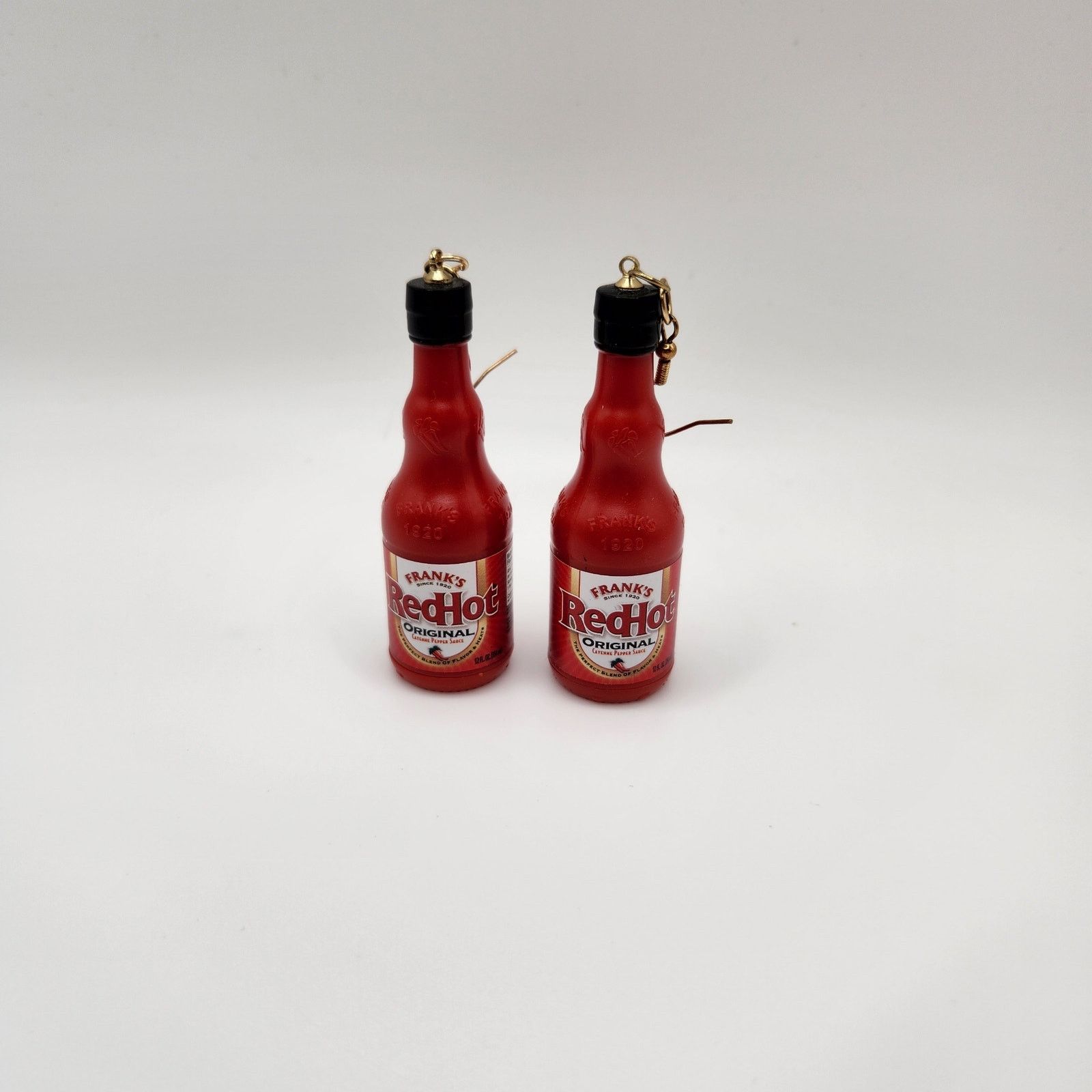 Other Franks RedHot Hot Sauce Bottle Earrings Red Hook Dangle 3.5" Size ONE SIZE - 3 Thumbnail
