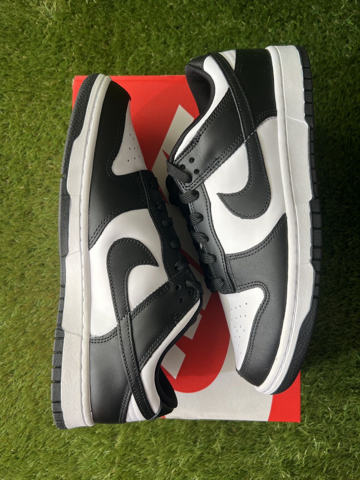 Nike Nike Dunk Low Panda Black White Size 10 BRAND NEW Size US 10 / EU 43 - 3 Thumbnail