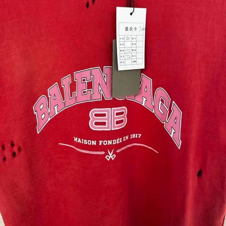 Balenciaga Balenciaga Red scissors break short sleeves Size US M / EU 48-50 / 2 - 3 Thumbnail