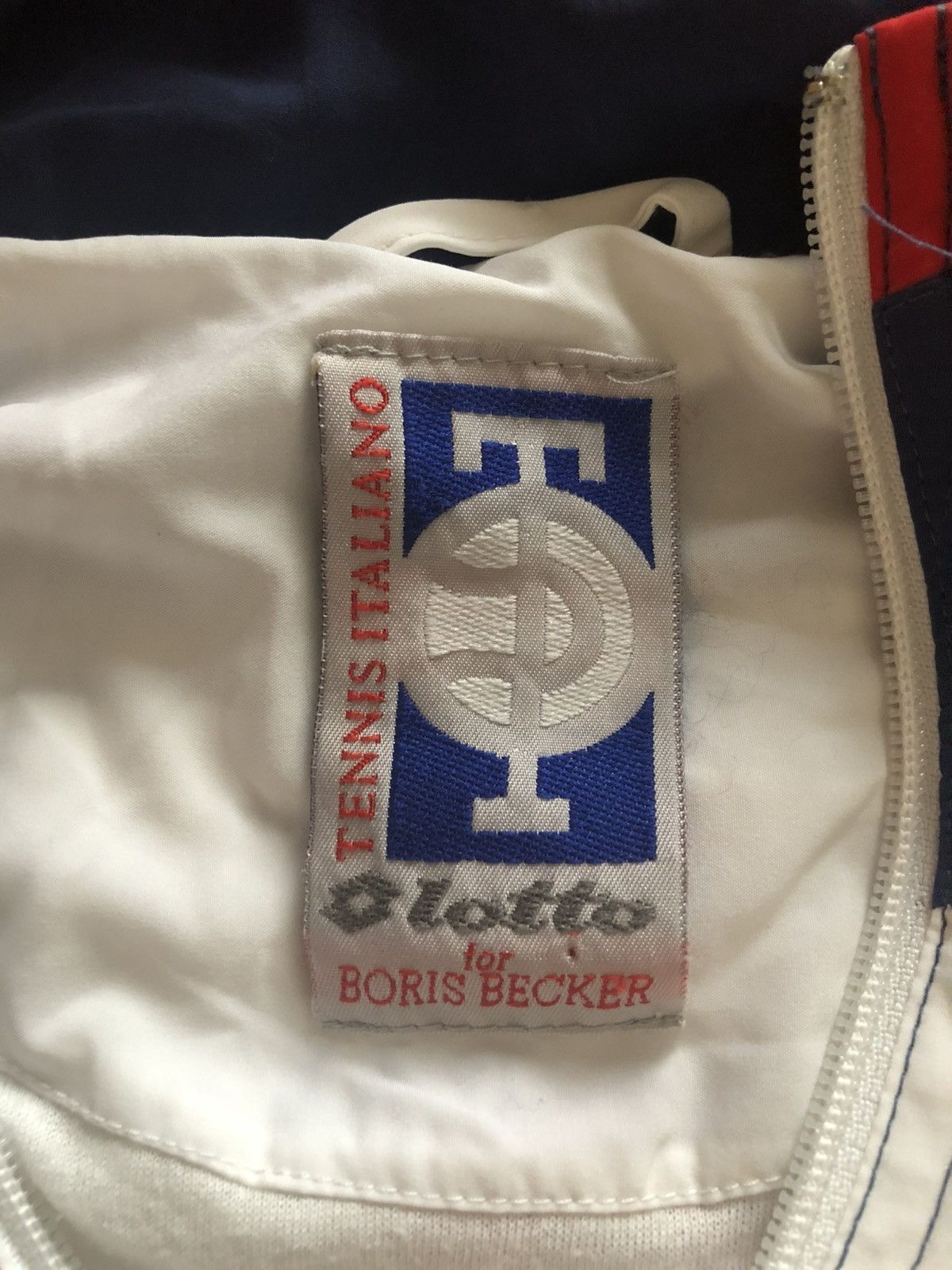 Lotto Sport VINTAGE LOTTO PRO TOUR TENNIS LIGHT JACKET Size US L / EU 52-54 / 3 - 6 Thumbnail