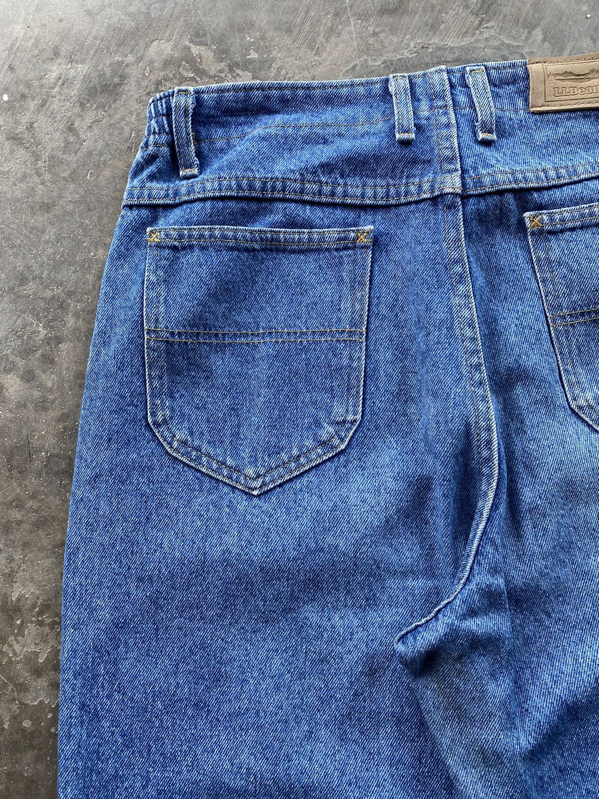 L.L. Bean × Vintage Vintage L.L.Bean Distressed Dirty Ballon Jeans Size US 31 - 15 Thumbnail