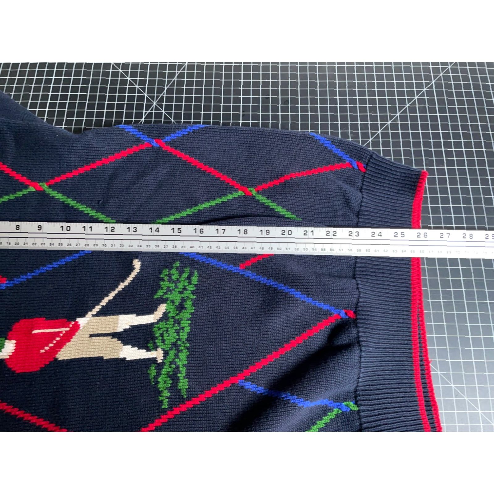 Jantzen VINTAGE Jantzen Sweater Diamond Pattern Knitted Crew Neck Men Large Blue 90s Golf Motif Heavyweight Pullover Knit Cotton Casual Skinner Size US L / EU 52-54 / 3 - 6 Thumbnail