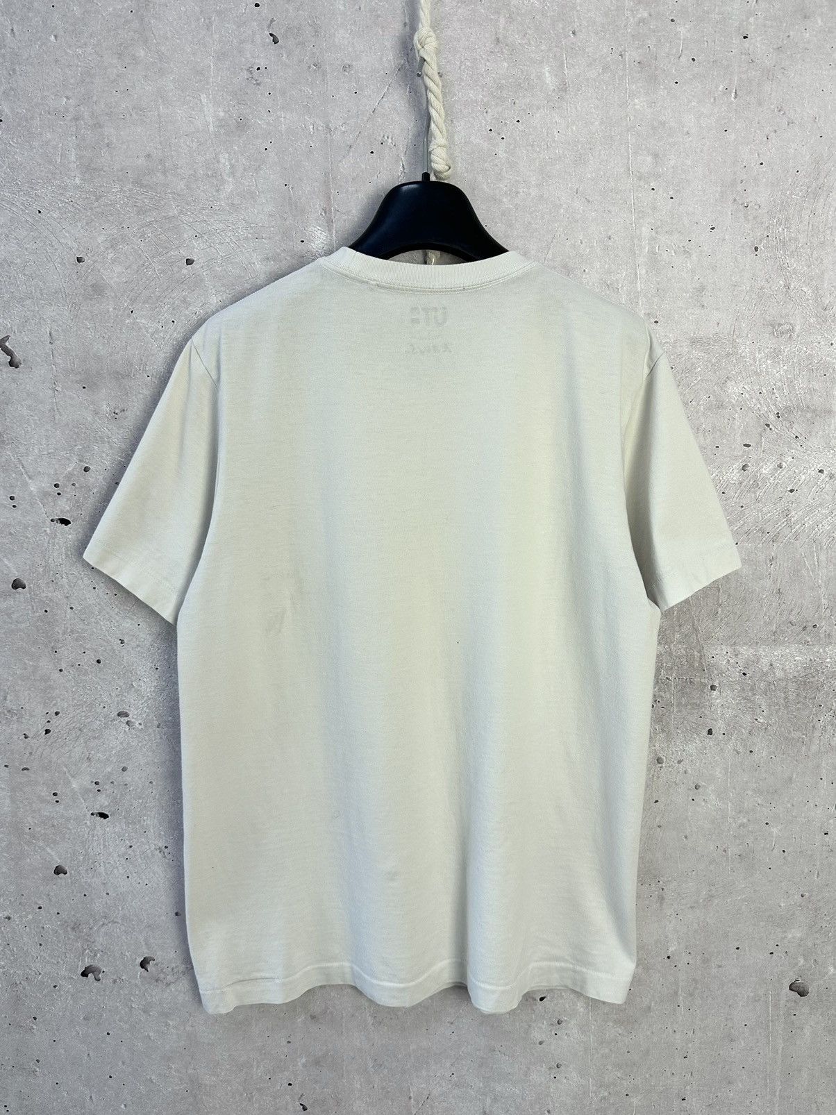 Kaws × Uniqlo Uniqlo Kaws Printed Short Sleeve Tee Size US S / EU 44-46 / 1 - 9 Thumbnail