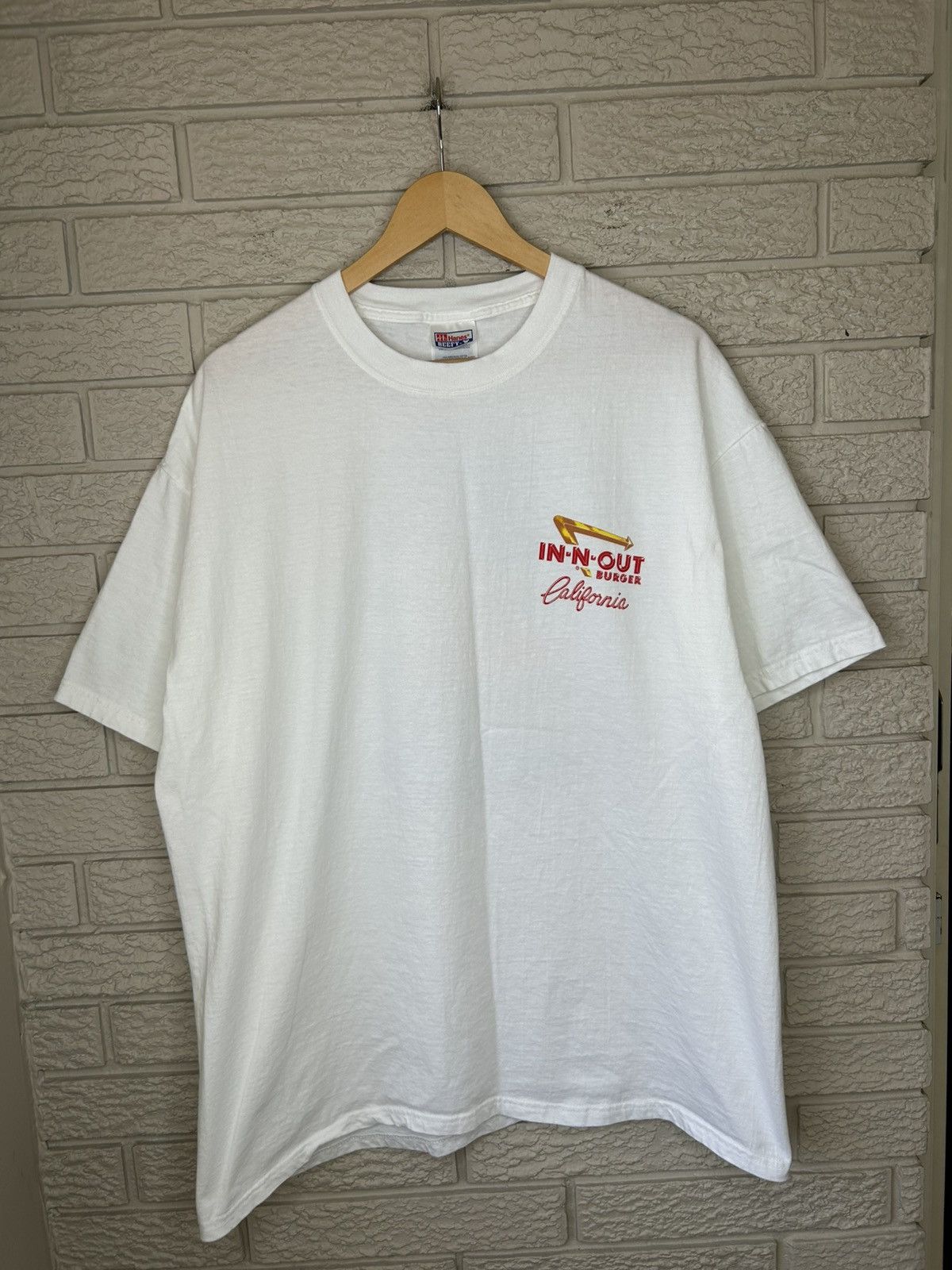 Vintage Vintage 1999 In N Out Burger California Promo T Shirt Size US XL / EU 56 / 4 - 1 Thumbnail