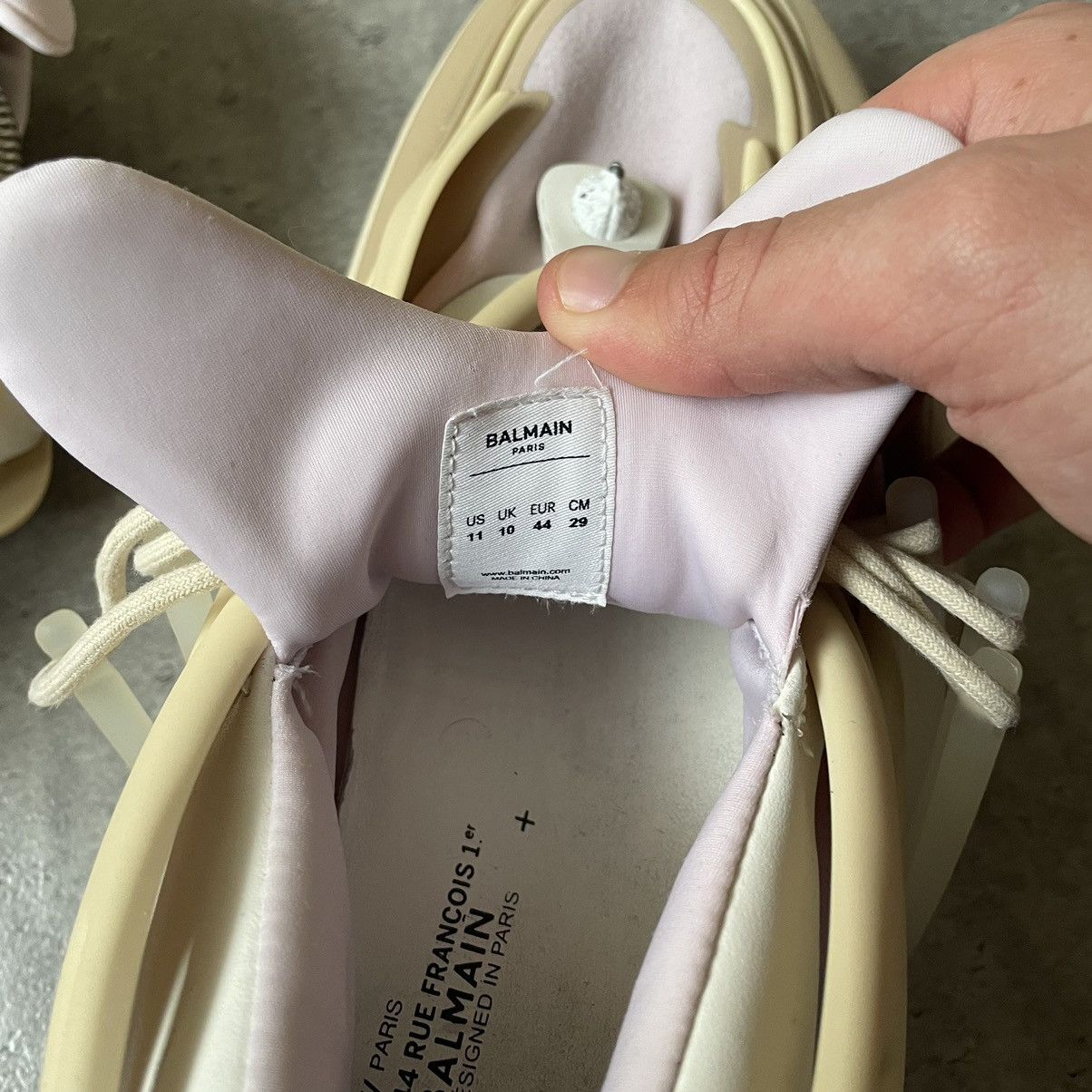 Balmain Balmain Men's White/Orange Low Unicorn Sneakers Size US 11 / EU 44 - 12 Thumbnail