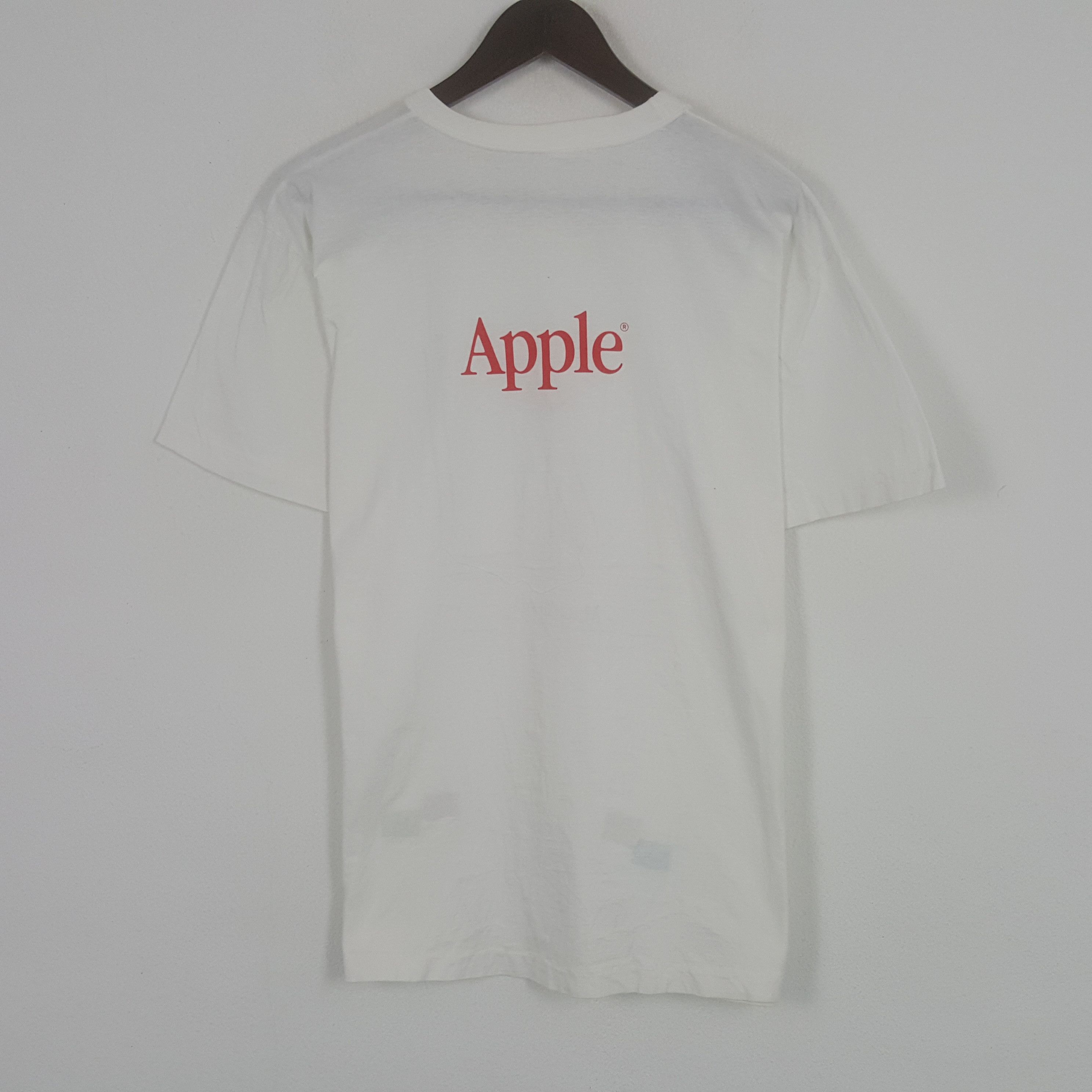Apple × Vintage Vintage Macintosh by Apple T-shirt Size US M / EU 48-50 / 2 - 3 Thumbnail