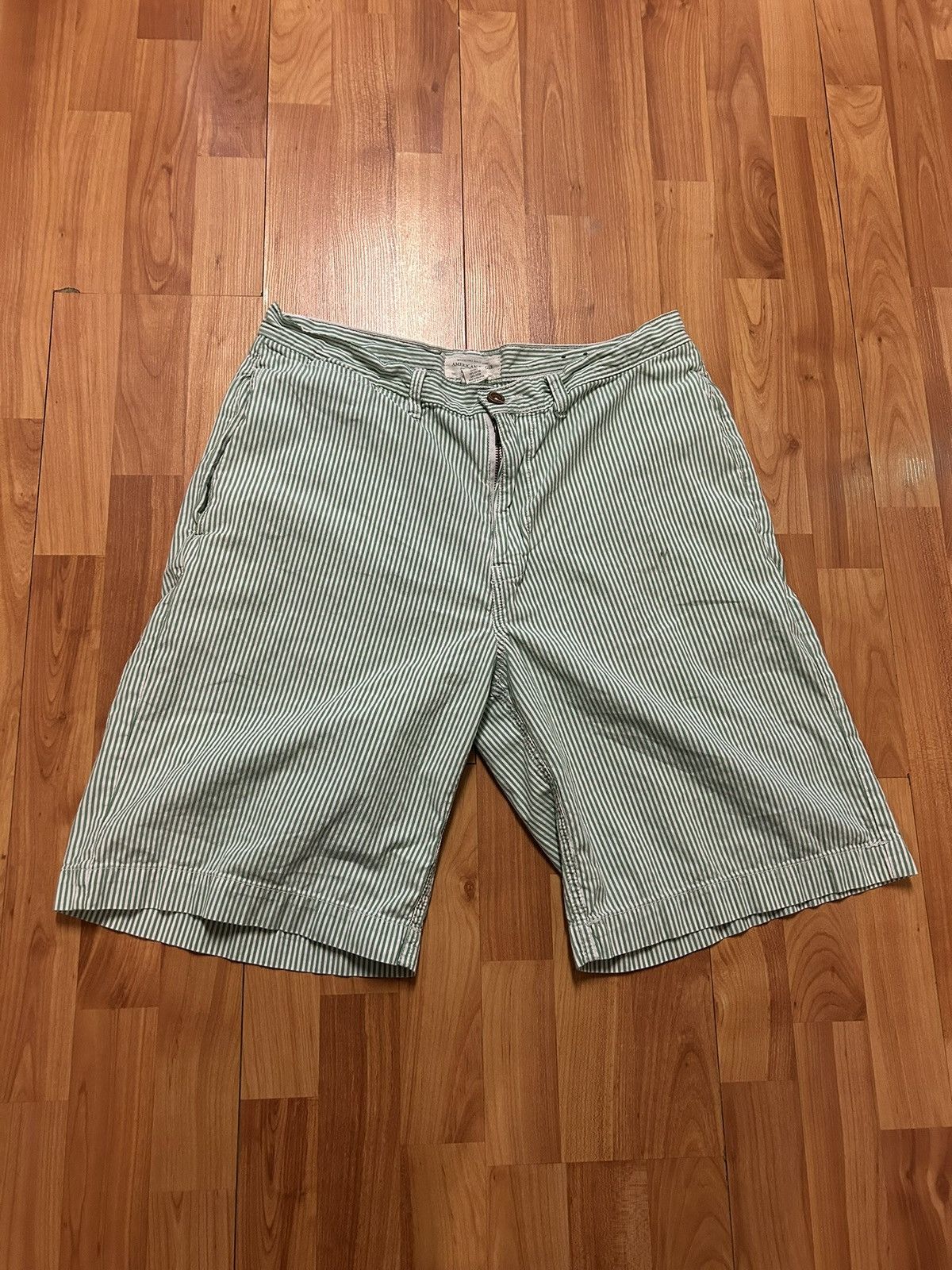 American Eagle Outfitters Vintage American Eagle Pinstripes Shorts Size US 34 / EU 50 - 1 Thumbnail