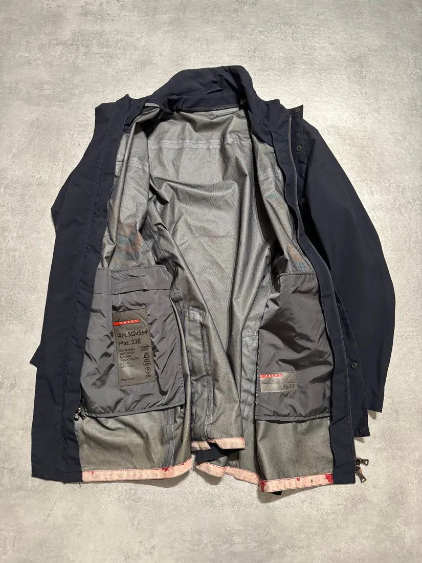 Prada × Vintage 2000s Prada Navy Windbreaker Long Jacket Size US L / EU 52-54 / 3 - 8 Thumbnail