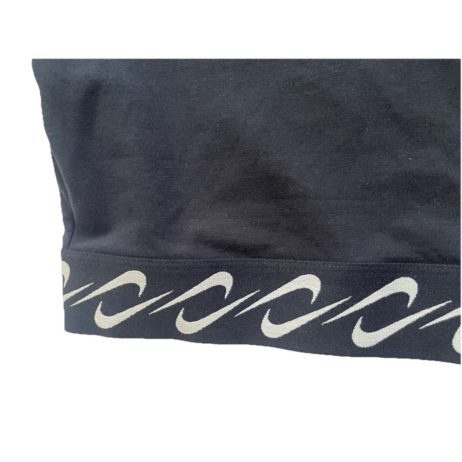 Nike Nike Women’s All Over Band Cropped Tight Fit Short T-Shirt Size XL / US 12-14 / IT 48-50 - 4 Thumbnail