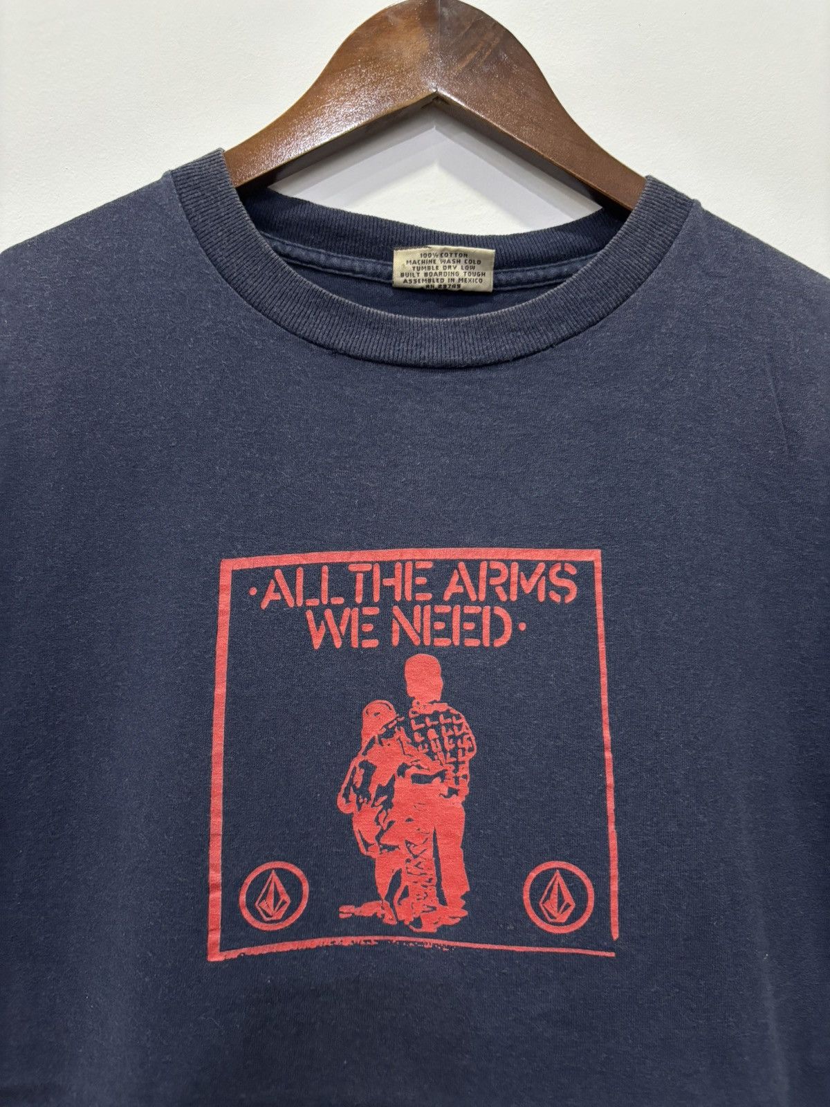 Vintage × Volcom Vintage Volcom All The Arms We Need Tshirt Size US M / EU 48-50 / 2 - 3 Thumbnail