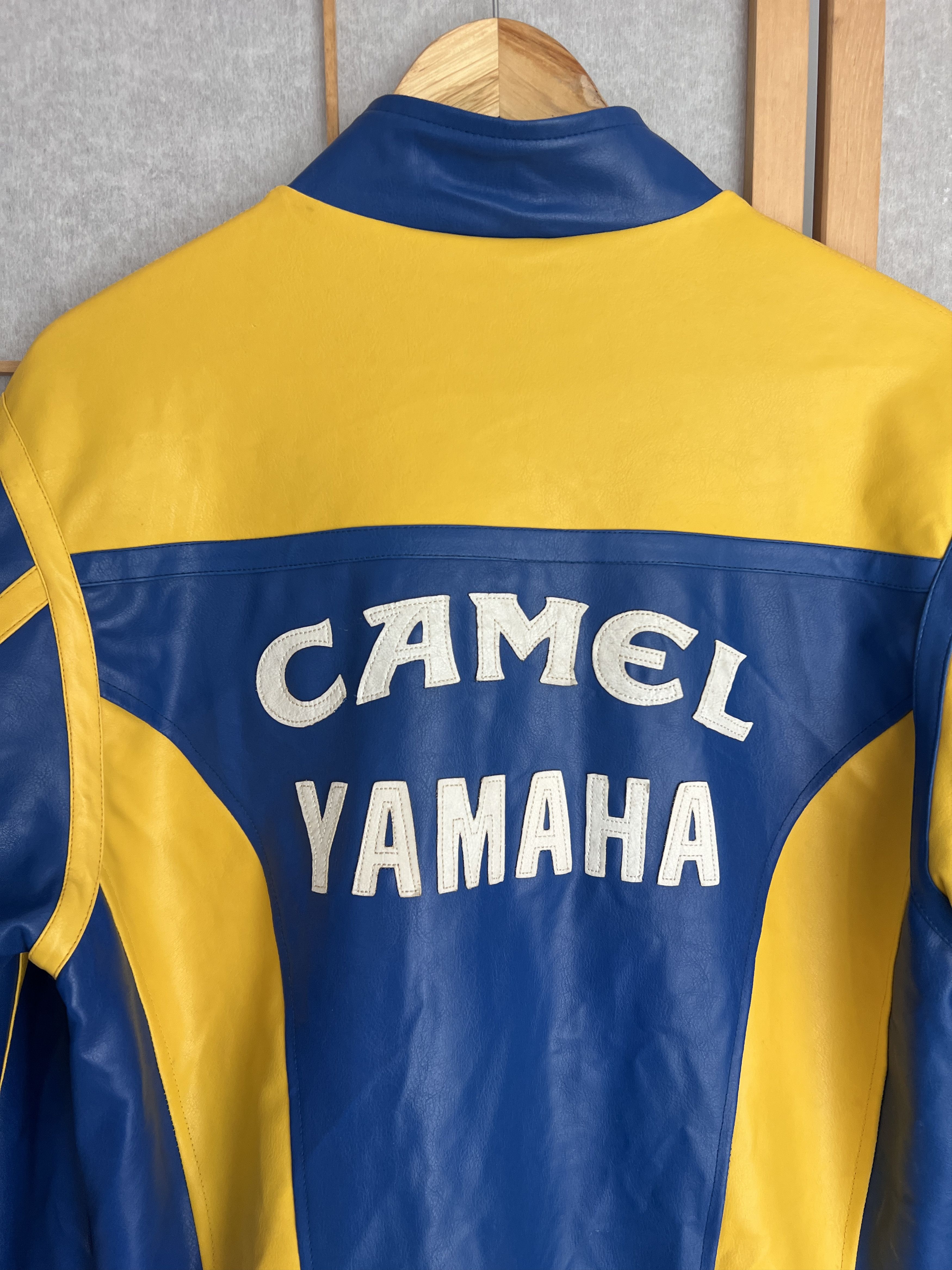 Camel Crazy! 2006 Camel x Yamaha Leather Jacket limited edition Size US L / EU 52-54 / 3 - 22 Thumbnail