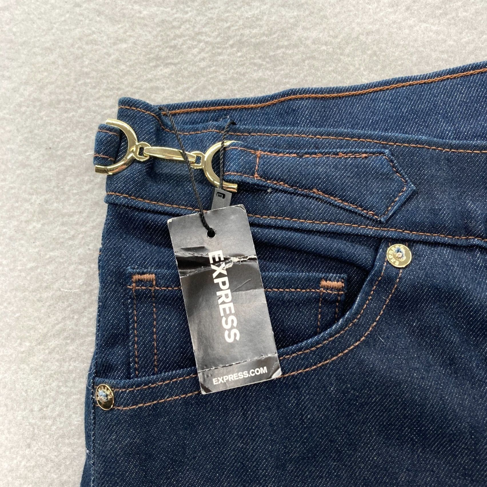 Express Express Jeans Women's 12 Mom High Rise Dark Wash Blue Denim Buckle Buckle? Size 34" / US 12 / IT 48 - 4 Thumbnail