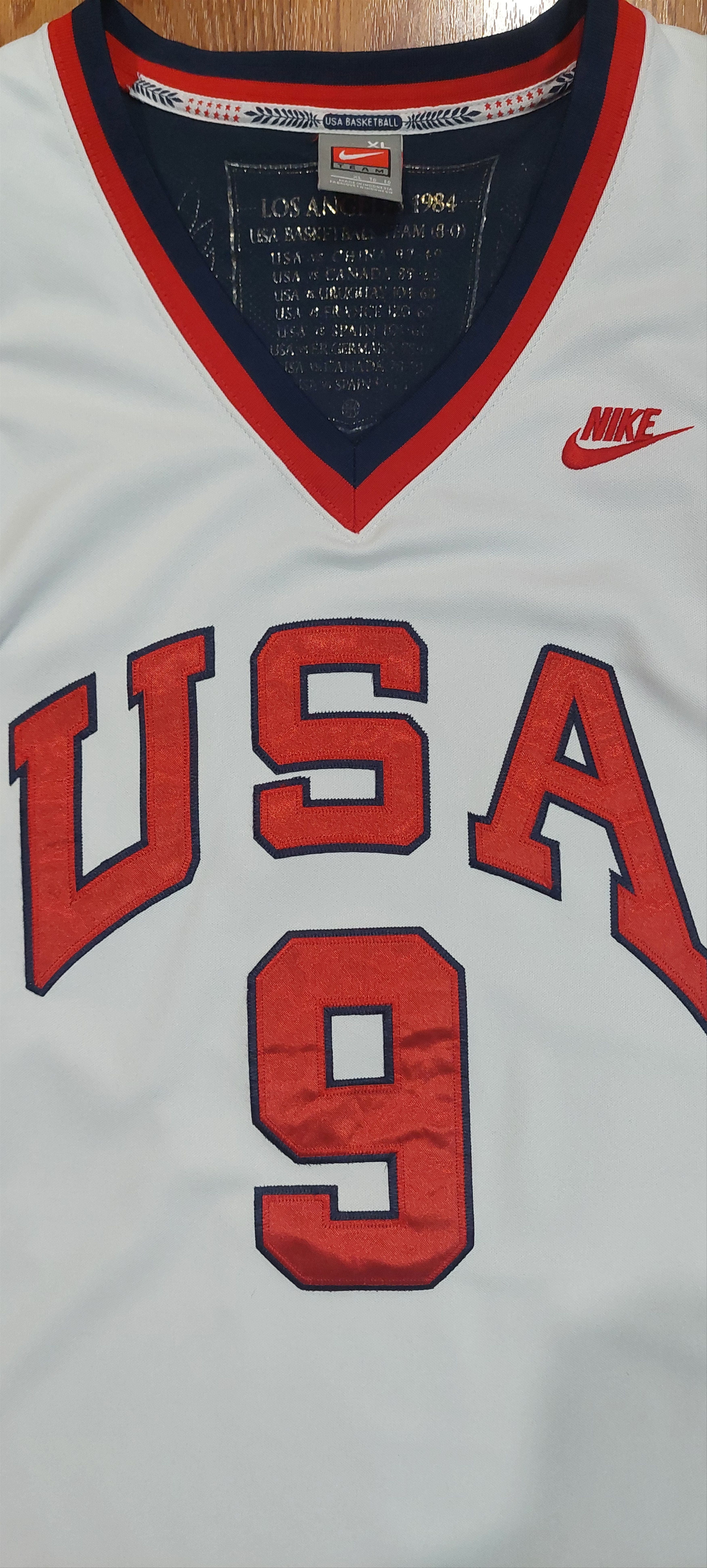 Nike Authentic 1984 Team U.S.A. Michael Jordan Nike NBA Jersey Size US XL / EU 56 / 4 - 3 Thumbnail