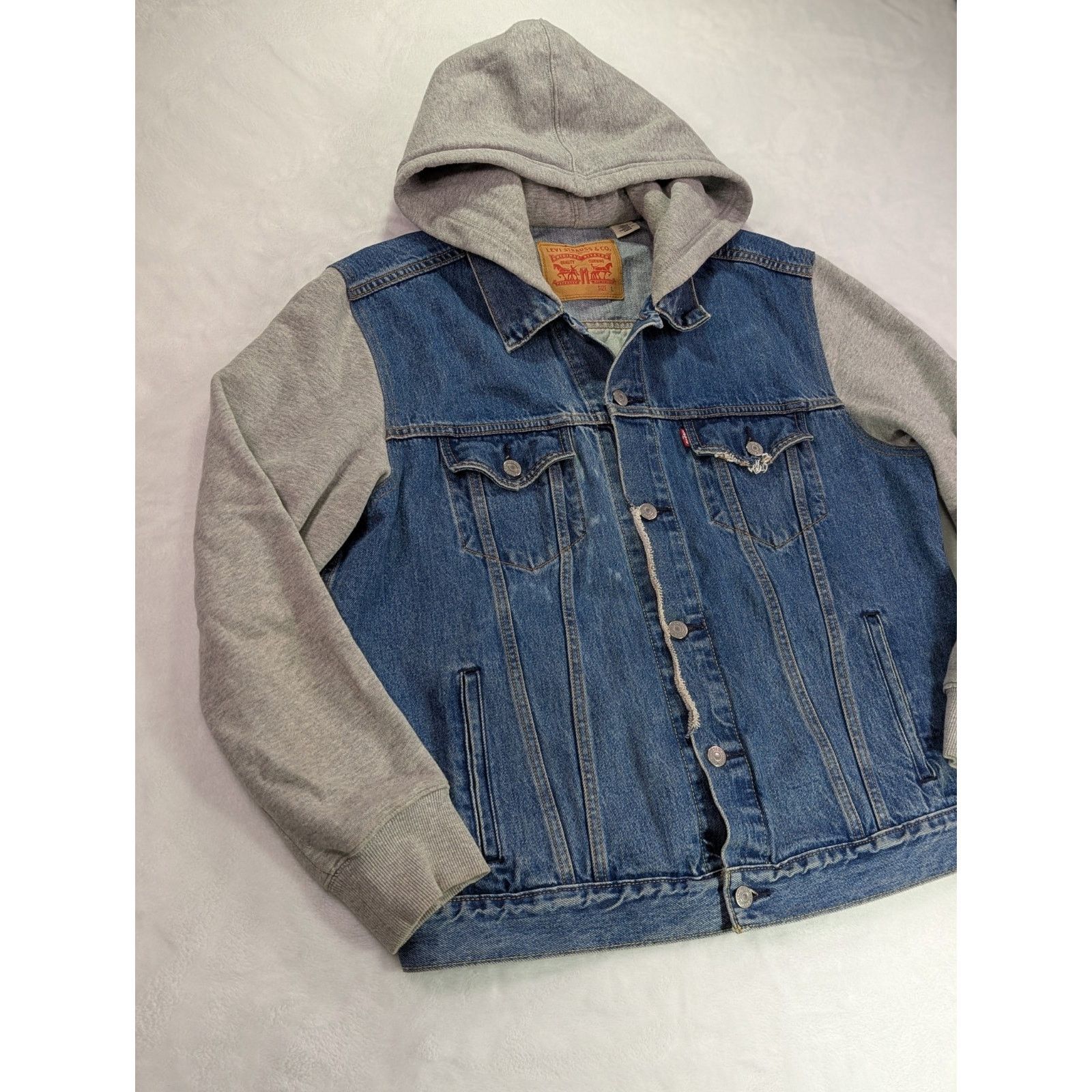 Levi's Custom Levi’s Barbed Wire Bleached Hooded Trucker Jacket L Size US L / EU 52-54 / 3 - 2 Thumbnail