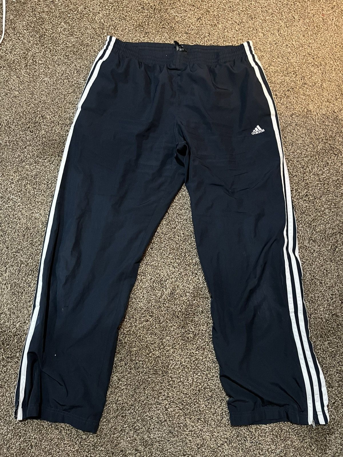 Adidas x palace joggers clearance