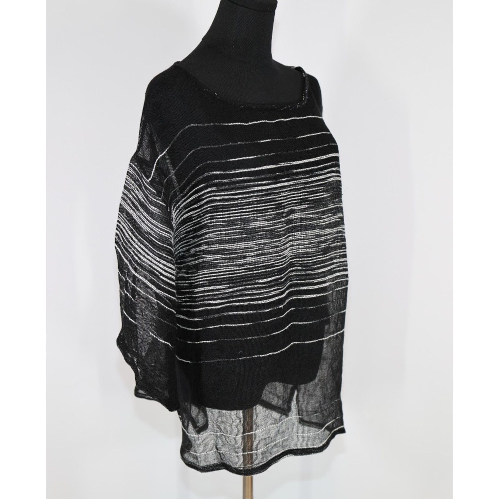 Eileen Fisher NWoT EILEEN FISHER Linen Half Sleeve Illusion Mesh Top Sz M Size M / US 6-8 / IT 42-44 - 3 Thumbnail