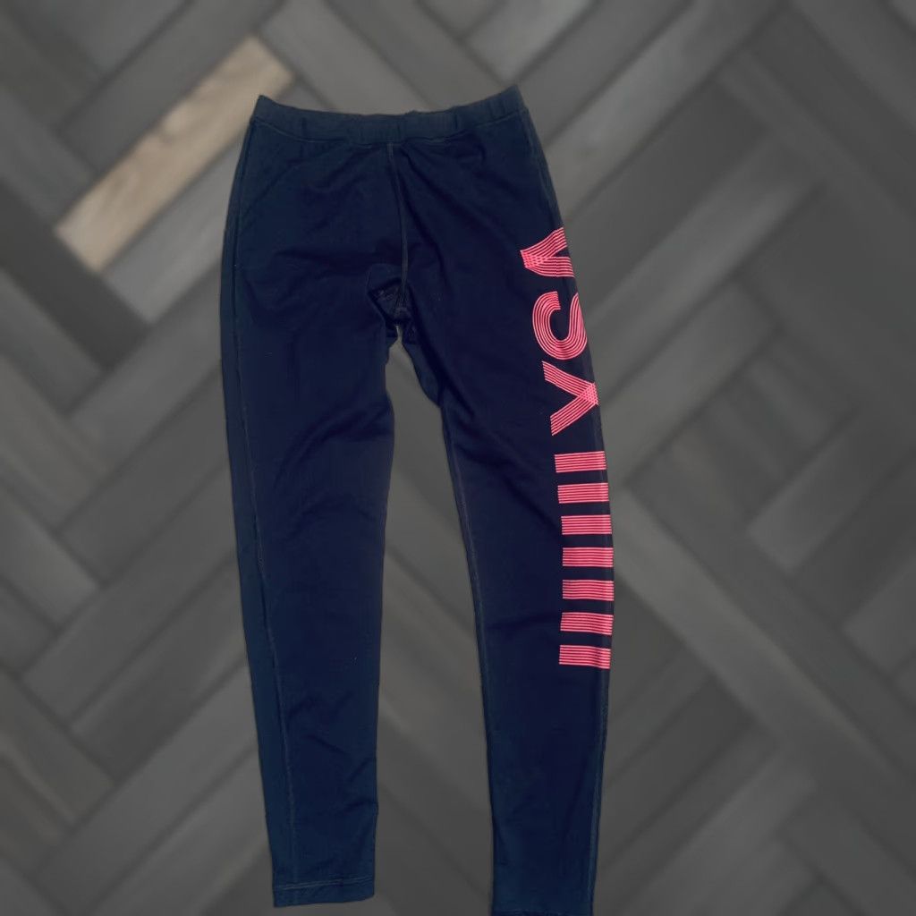 Victoria's Secret Victoria’s Secret VSX Black Knockout Sport Tight Leggings VSX Small Women Leggings Athletic Knit Black Sport Tight N/A Size 28" / US 6 / IT 42 - 1 Thumbnail