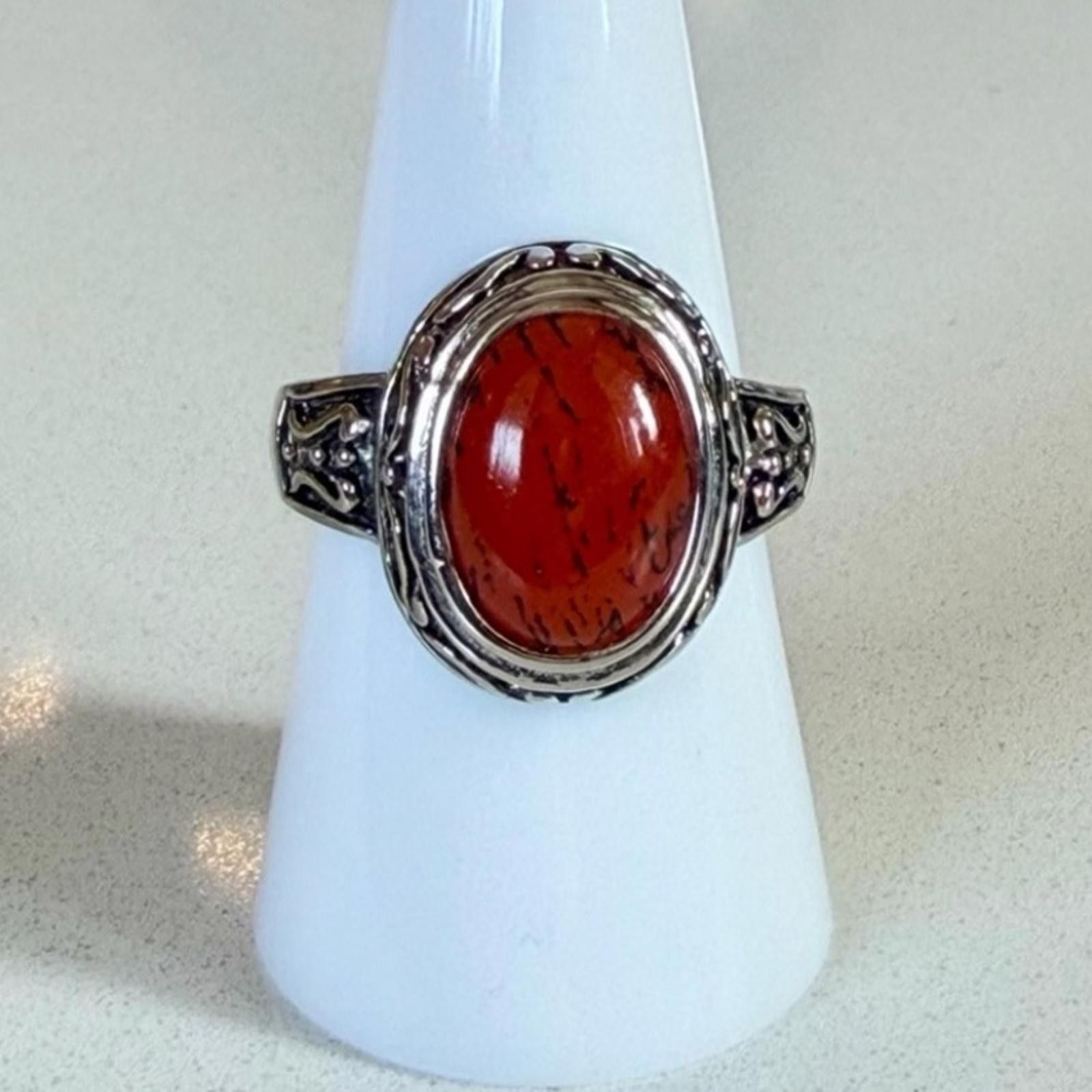 Other Premier Designs Spice Ring Red Cabochon Silver Tone VTG 8 Size ONE SIZE - 8 Thumbnail