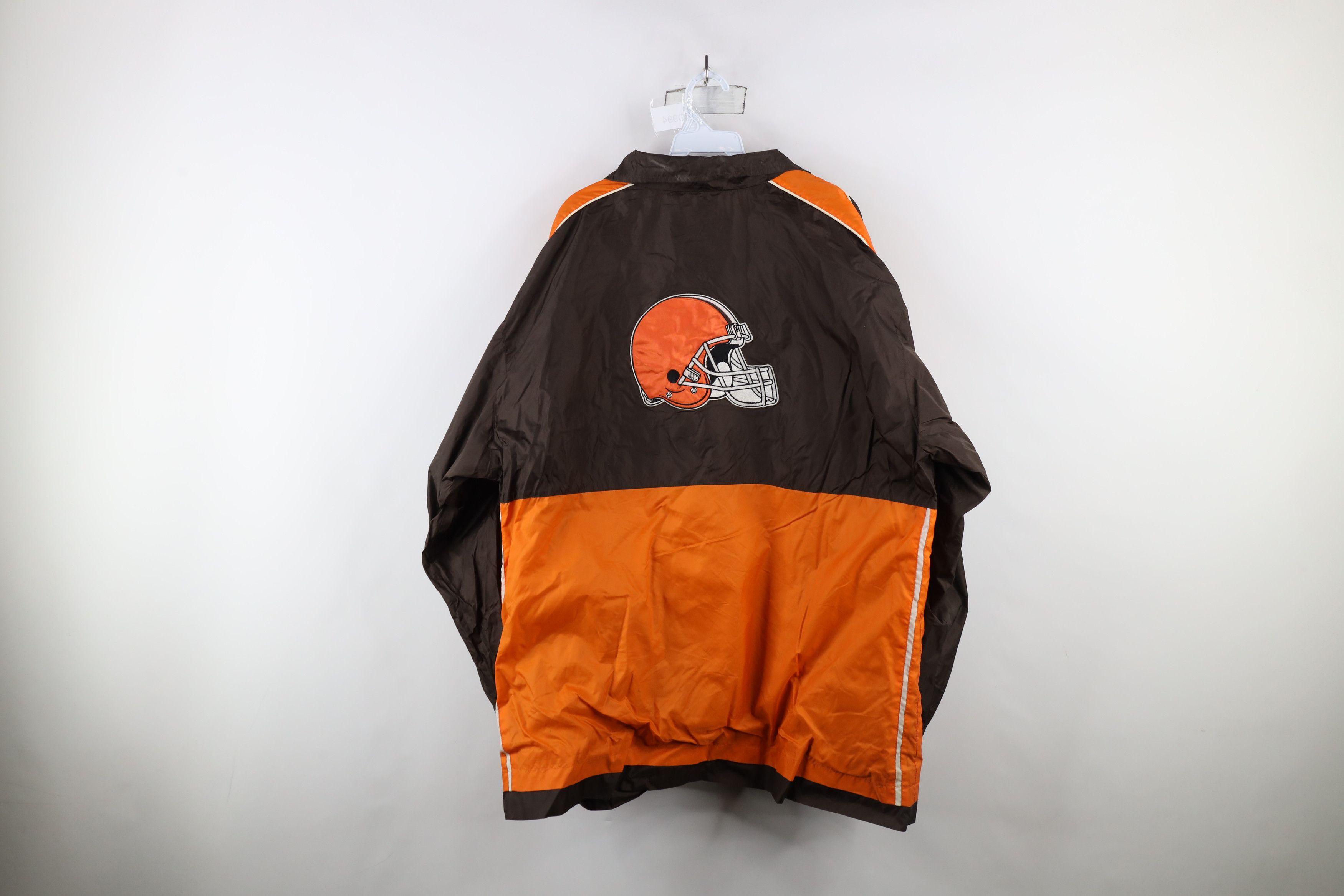 Vintage Vintage NFL Cleveland Football Lined Windbreaker Jacket Size US XL / EU 56 / 4 - 17 Thumbnail