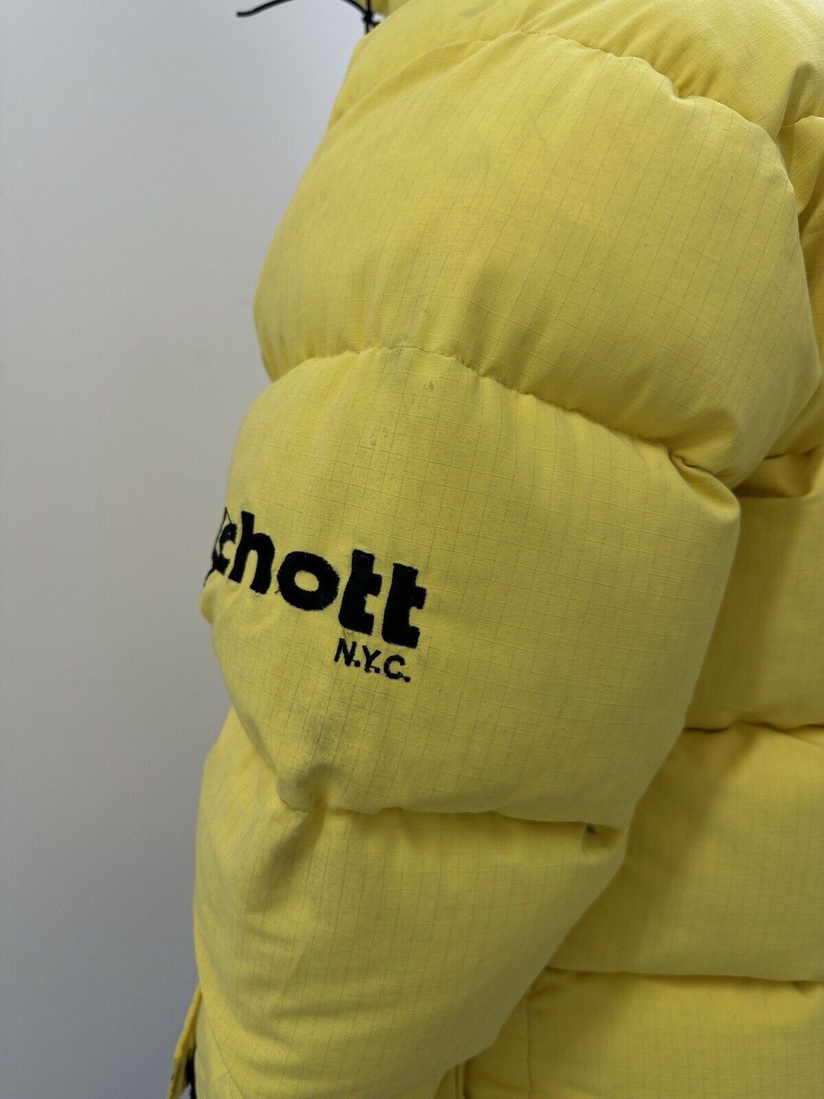 Schott Vintage 1990s 90s Yellow Puffer Down Jacket Schott NYC Men Size US S / EU 44-46 / 1 - 8 Thumbnail
