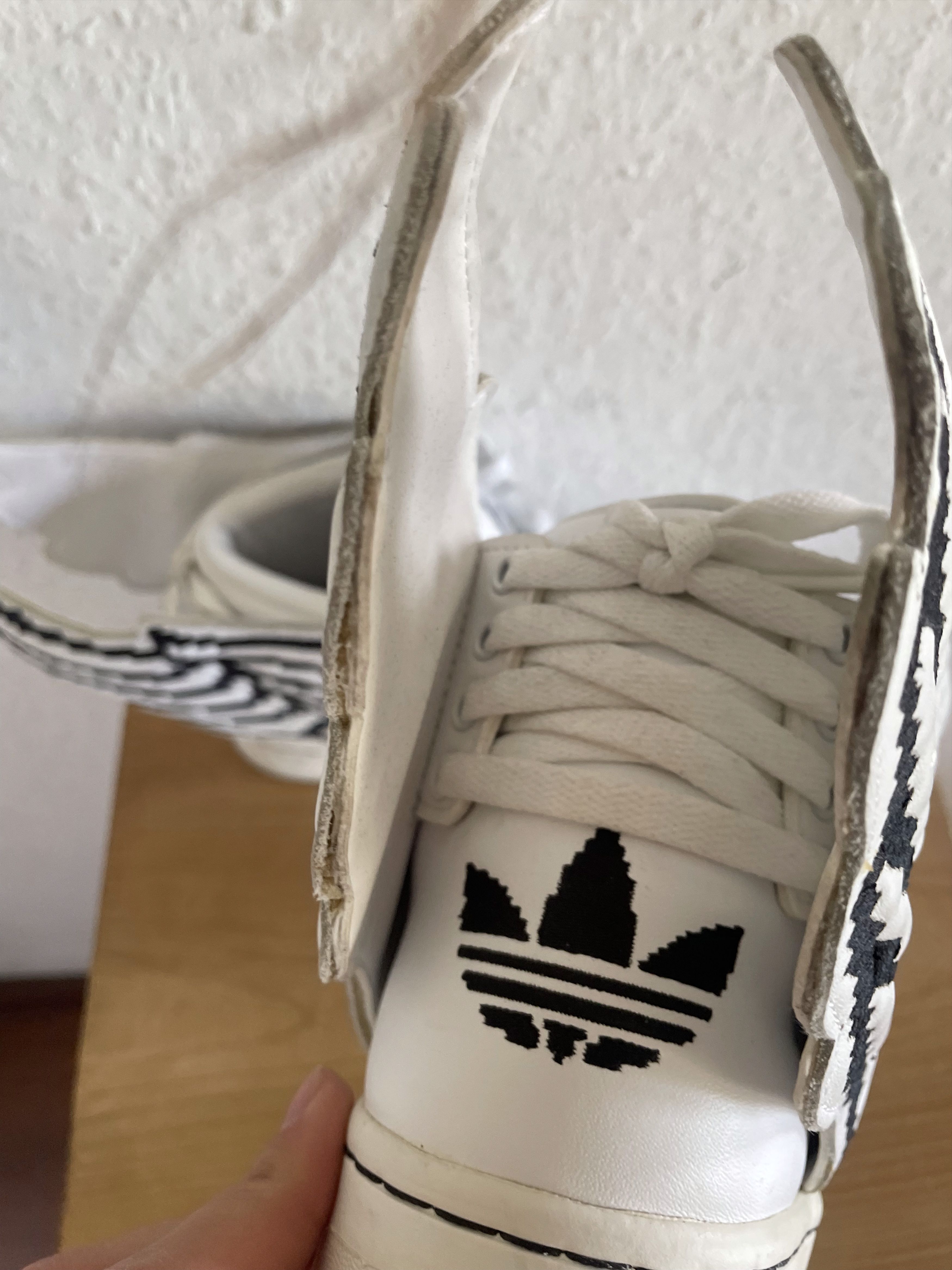 Adidas × Jeremy Scott JS Wings 2.0 Pixel Size US 12 / EU 45 - 9 Thumbnail