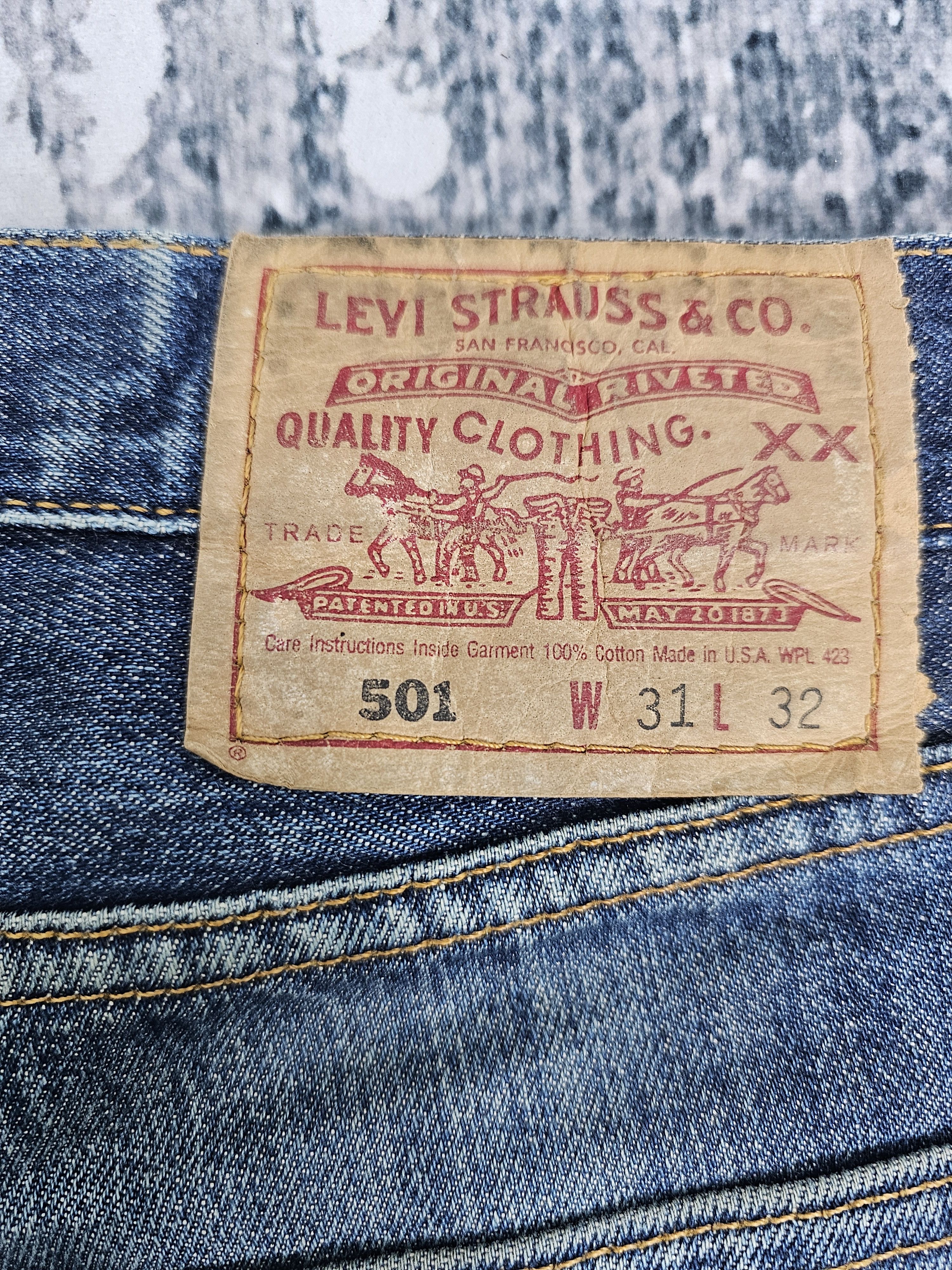 Levi's Vintage Clothing Vtg 90'S LEVIS 501 Distressed Stone Wash Blue Jeans L0521 Size US 31 - 12 Thumbnail