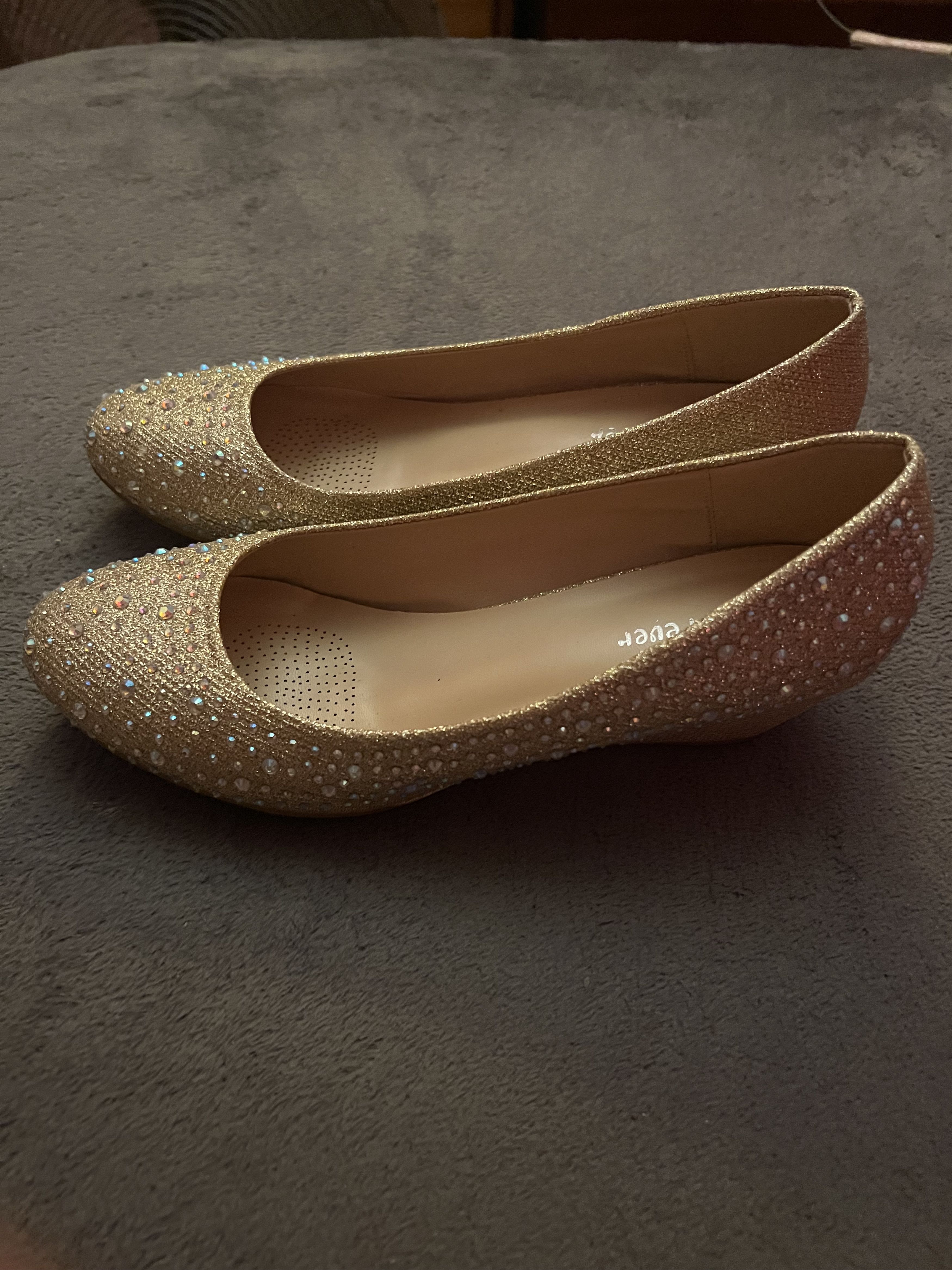 Forever 21 Stunning, gold and crystal wedges Size US 9 / IT 39 - 2 Thumbnail
