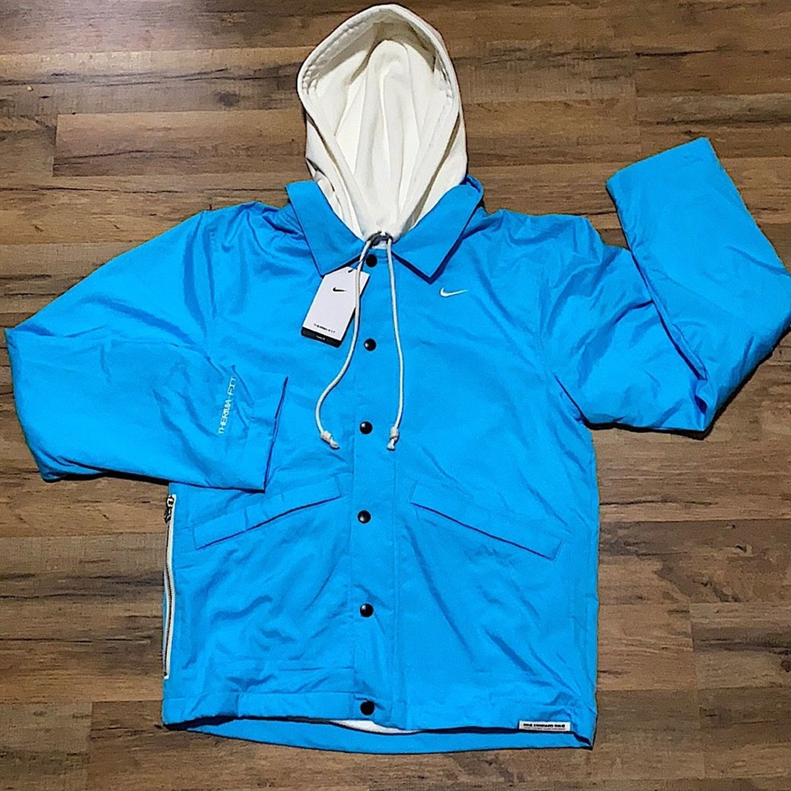 Nike 2021 Nike standard issue solo swoosh button up jacket Size US S / EU 44-46 / 1 - 1 Thumbnail