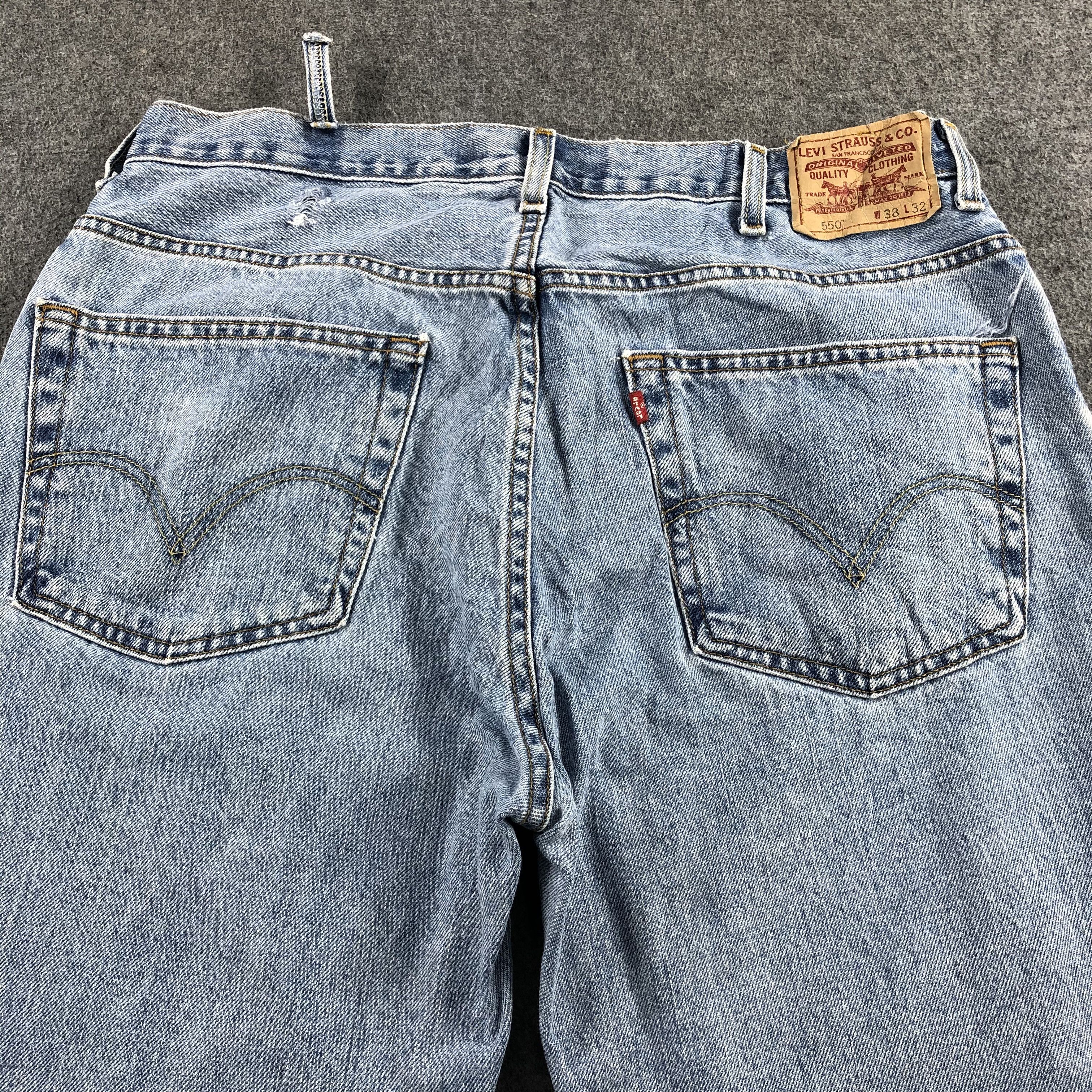 Levi's Vintage Light Wash Levis 550 Jeans-J2217 Size US 37 - 4 Thumbnail