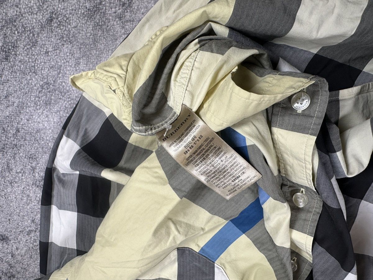 Burberry Vintage Burberry Full Check Button Up Shirts Streetwear XXL Size US XXL / EU 58 / 5 - 5 Thumbnail