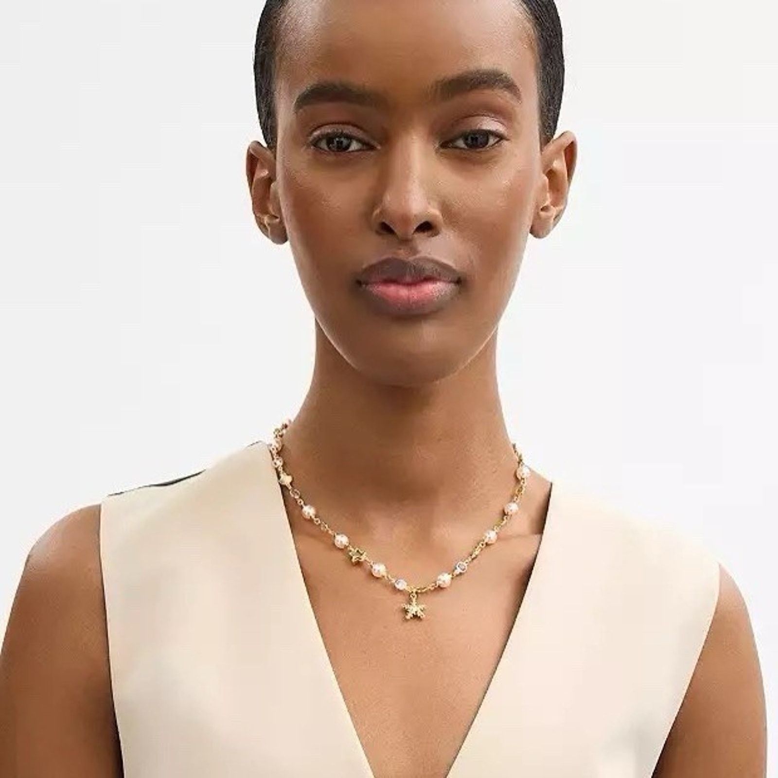 Coach NWT Coach Starfish Pearls Beads Necklace CBW06 Gold/Pearl Size ONE SIZE - 6 Thumbnail