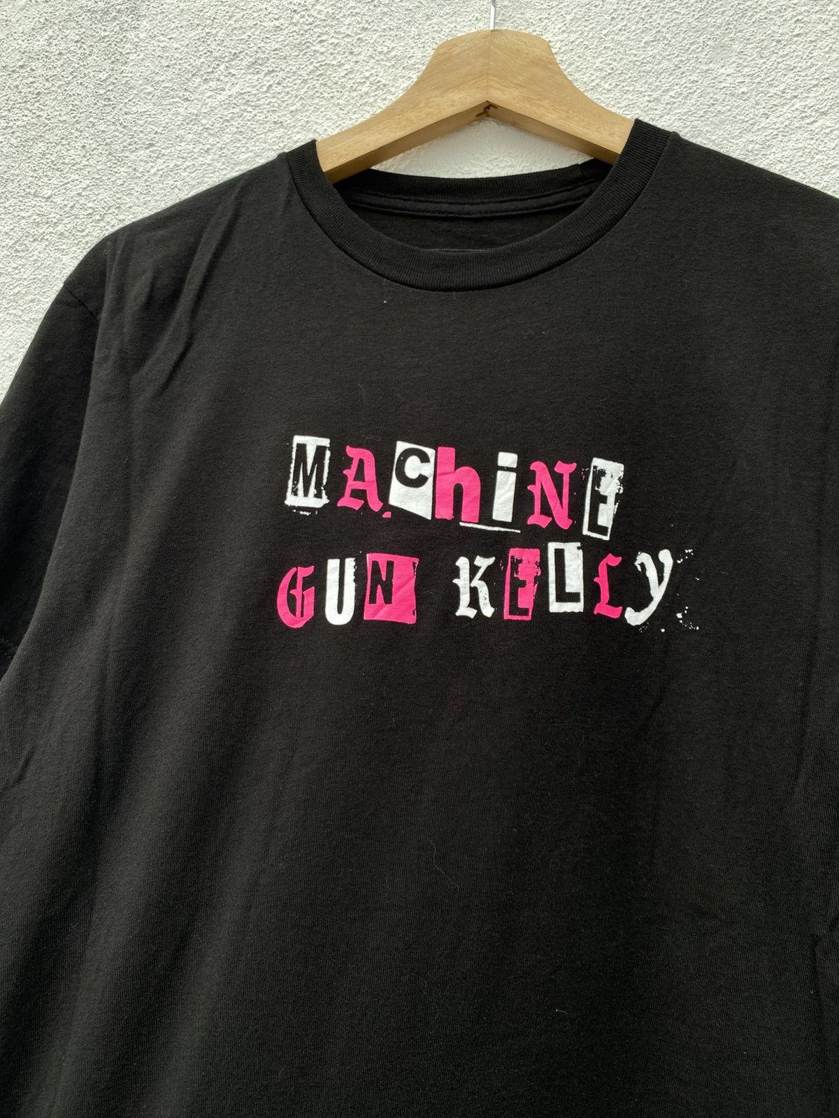Band Tees Machine Gun Kelly Tickets To My Downfall Size US M / EU 48-50 / 2 - 8 Thumbnail