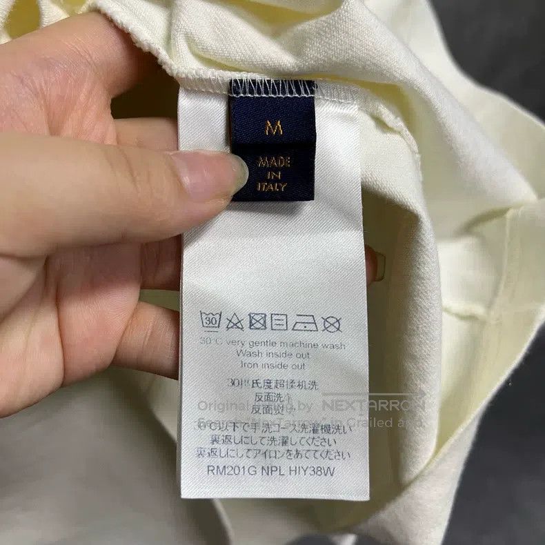 Louis Vuitton Louis Vuitton White Letter Logo Printed Crew Neck Pullover Size US M / EU 48-50 / 2 - 4 Thumbnail