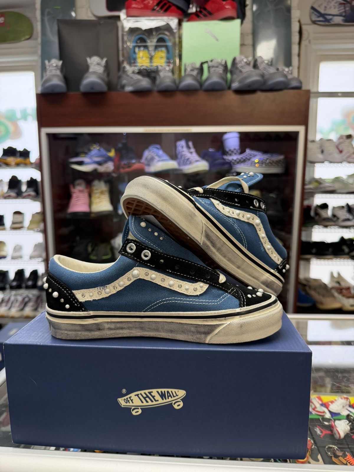 Vans Vans Old Skool ‘36 LS Pearlized ‘Navy’ Size US 6 / EU 39 - 2 Thumbnail