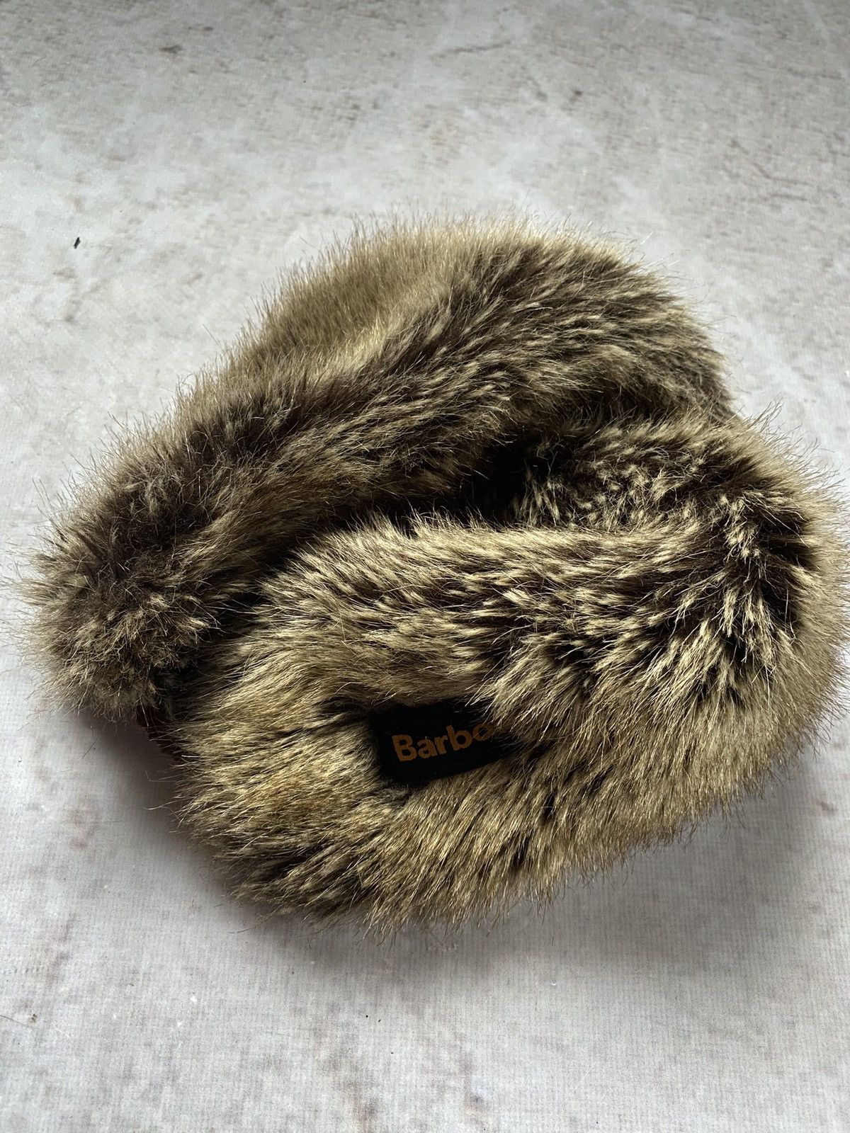Barbour × If Six Was Nine Vintage Barbour Faux Fur Scarf Size ONE SIZE - 1 Thumbnail