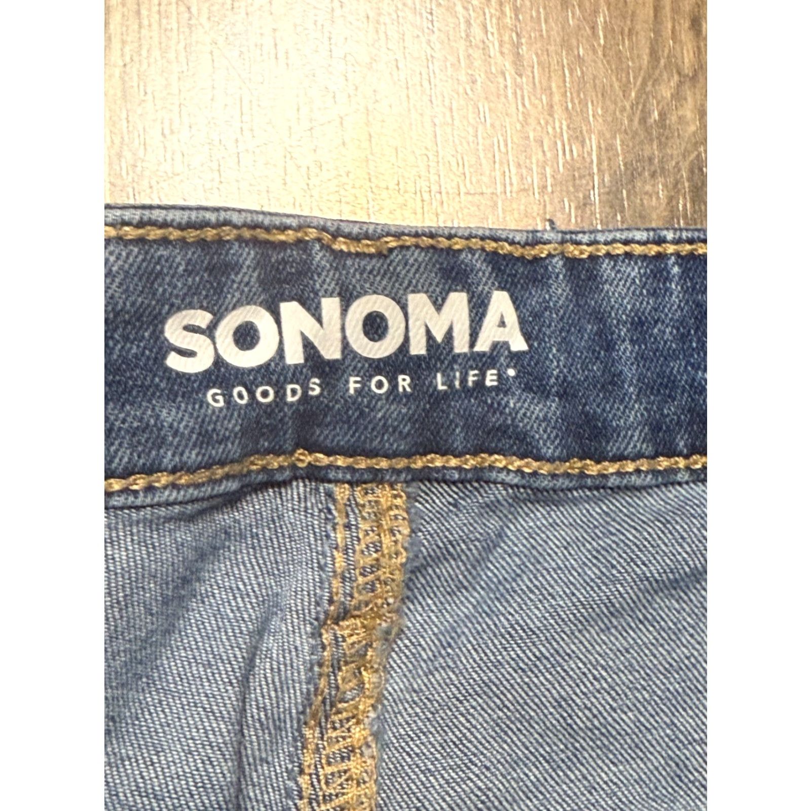 Vintage Sonoma Jeans Women's 20W Blue Denim Skinny High Rise Jeans Women's Plus Size 20W Blue Denim Stretch 5-Pocket Inseam 27in Facial Notes: none Size 42" / US 20 - 5 Thumbnail