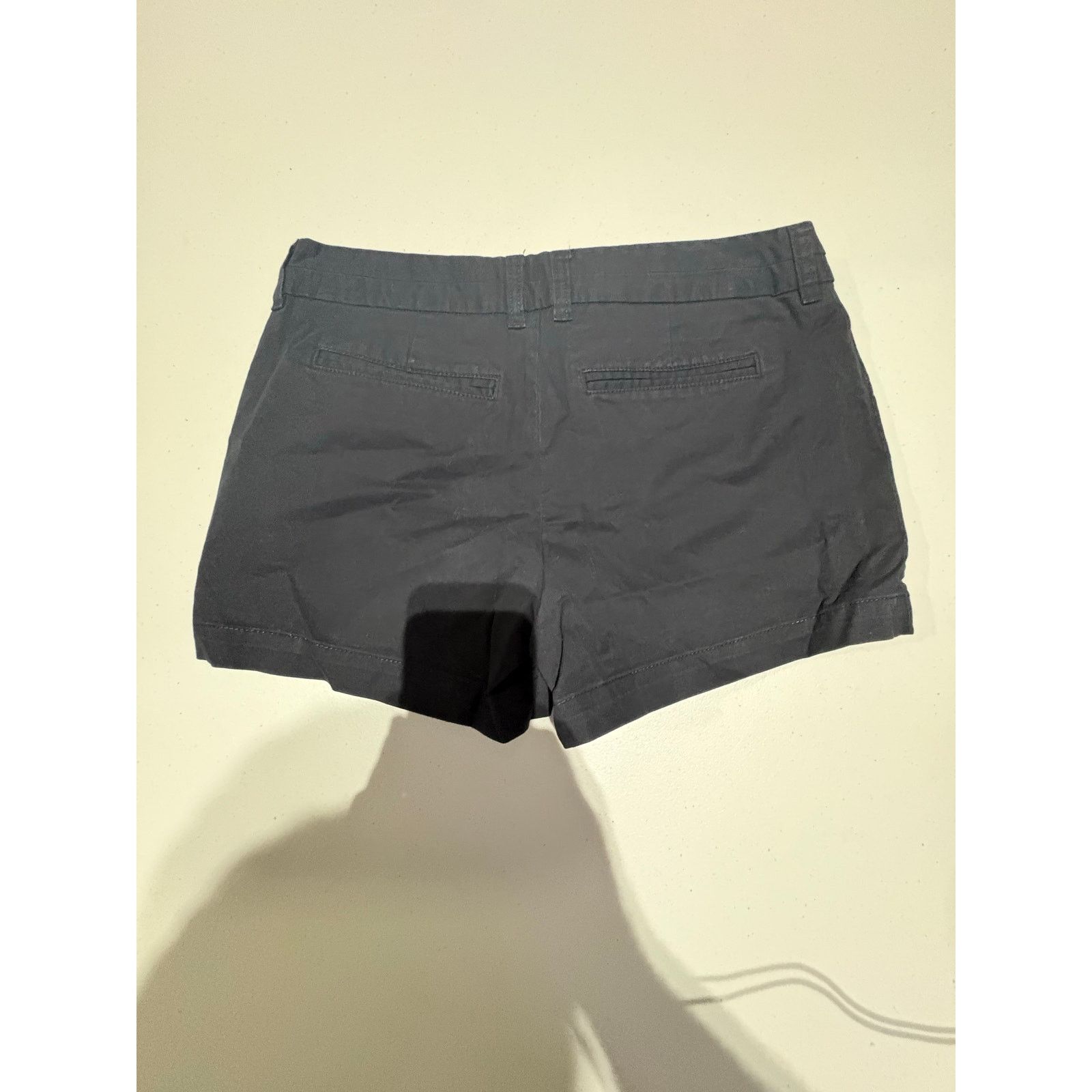 Gap Gap Khakis Women’s City 3 Inch Shorts Black Size 4 Cotton Size 27" / US 4 / IT 40 - 3 Thumbnail