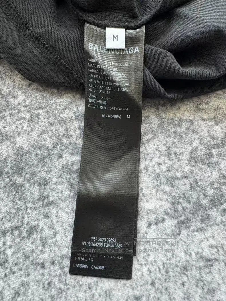 Balenciaga Balenciaga Back Sanskrit Logo Distressed Tee. Size US M / EU 48-50 / 2 - 4 Thumbnail