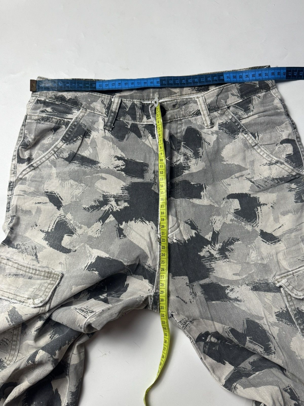 If Six Was Nine × Japanese Brand × Le Grande Bleu (L.G.B.) Japanese Cargo Pants distressed Size US 29 - 7 Thumbnail