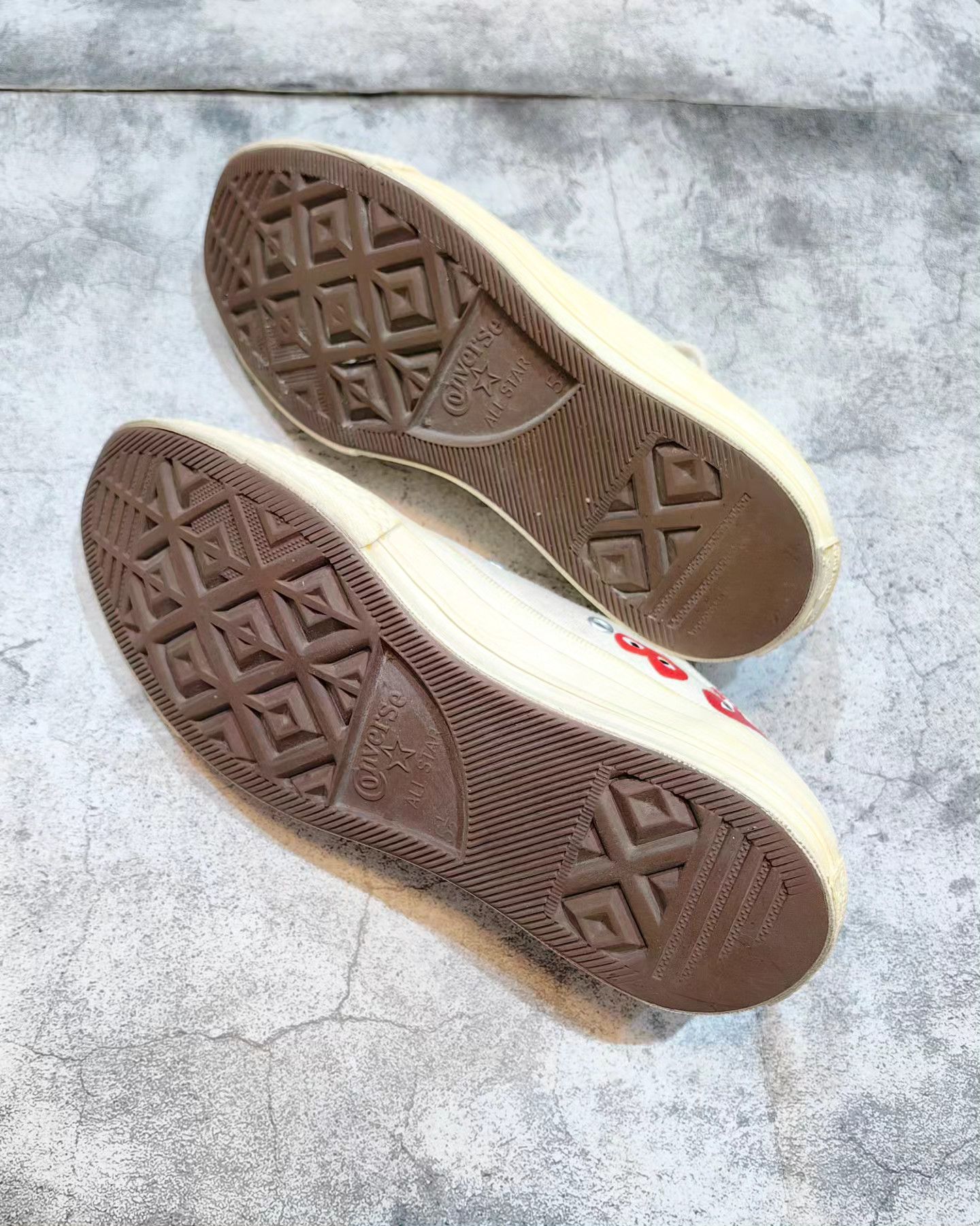 Comme des Garcons PLAY Comme Des Garcons Play MULTI-HEART Size US 5.5 / EU 38 - 6 Thumbnail