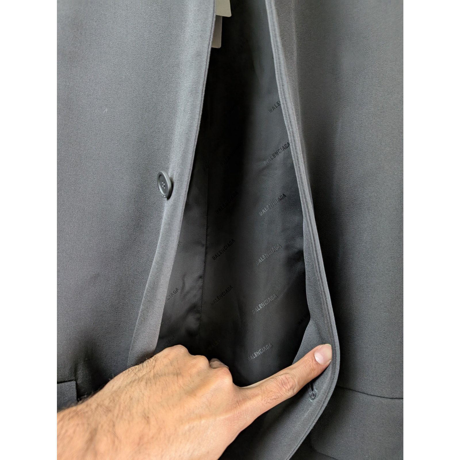 Balenciaga o1rshd1 Barathea Coat in Black Size US M / EU 48-50 / 2 - 10 Thumbnail
