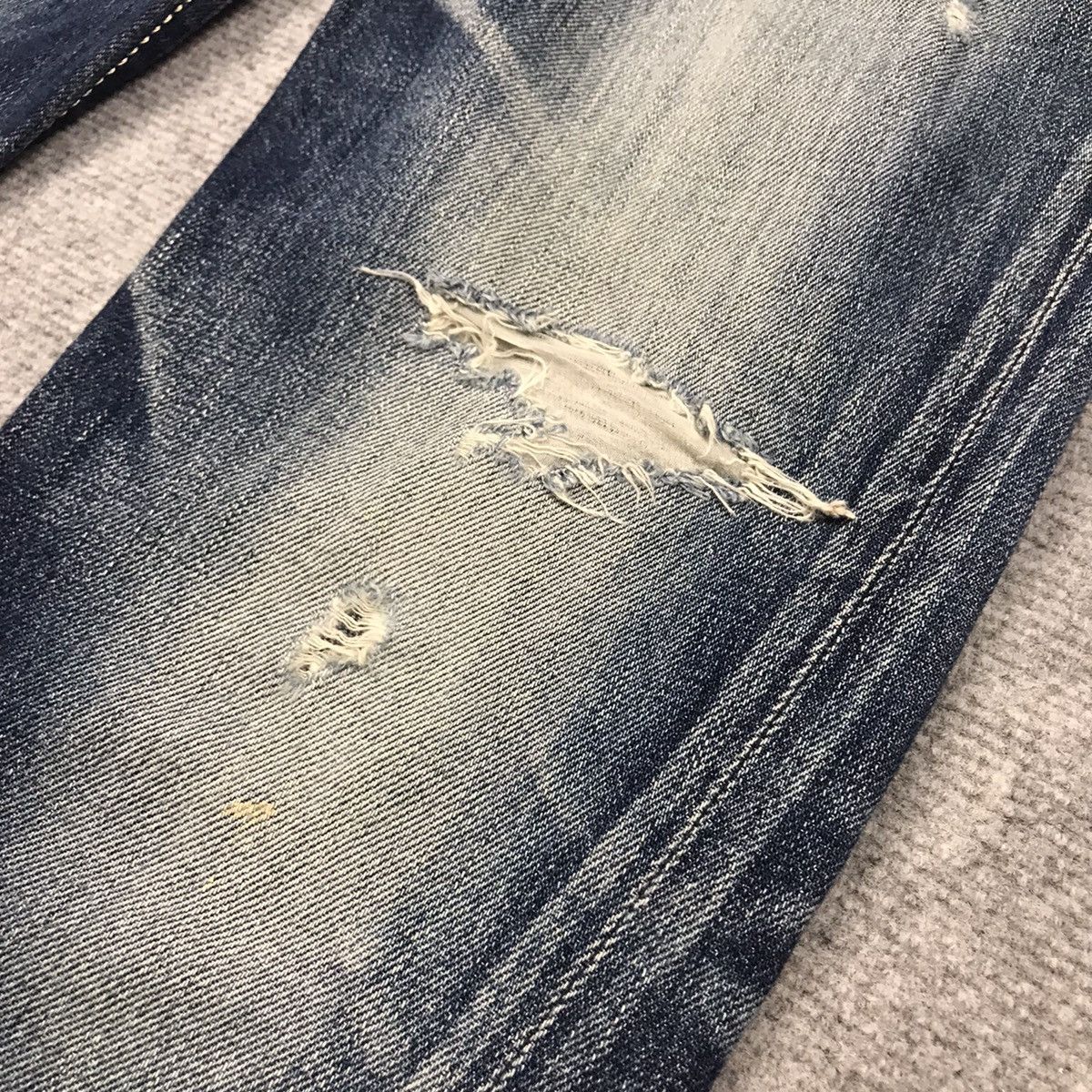 Edwin × Japanese Brand FLARE DENIM😈EDWIN BLUE TRIP DISTRESSED BOOTCUT DENIM PANT Size US 30 / EU 46 - 5 Thumbnail