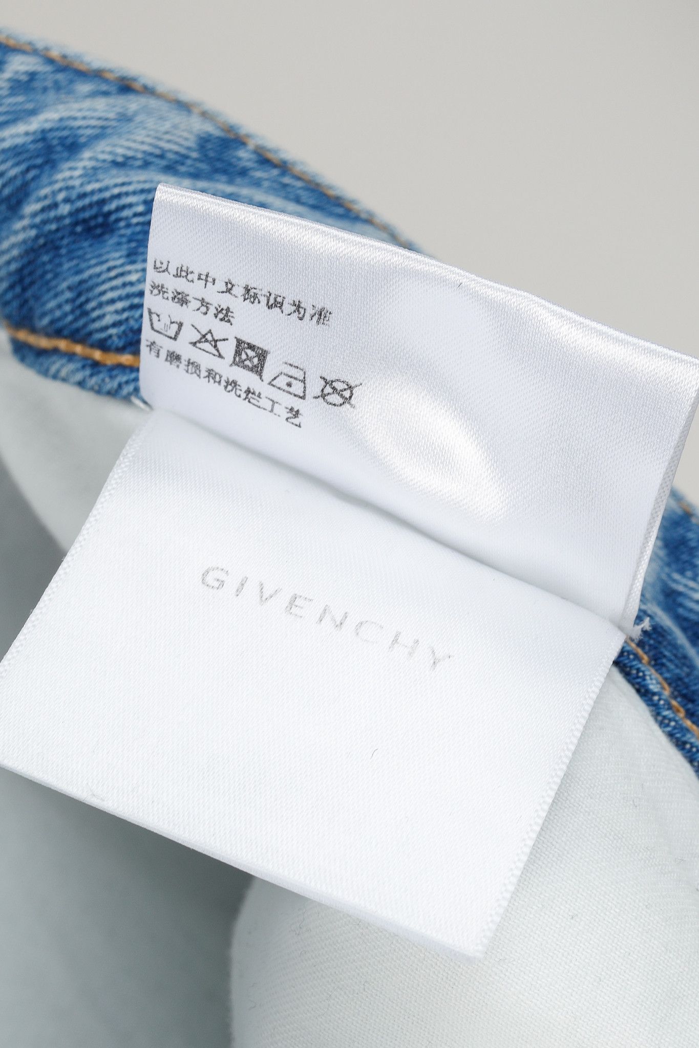 Givenchy Givenchy AW/22 Runway Light Blue Destroyed Paneled Jeans Size 29" - 12 Thumbnail